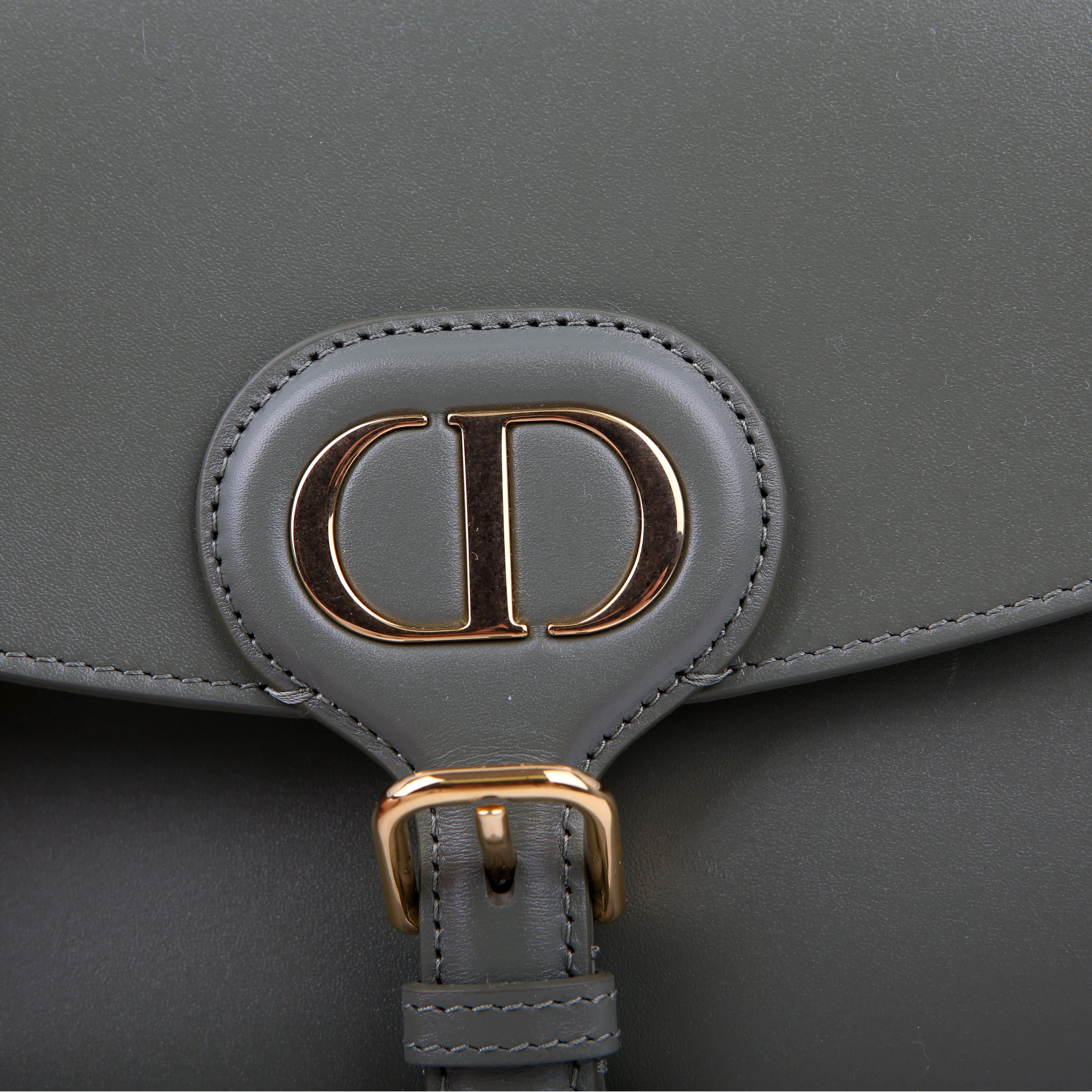 Bobby Bag Medium Calfskin Green - Image 7