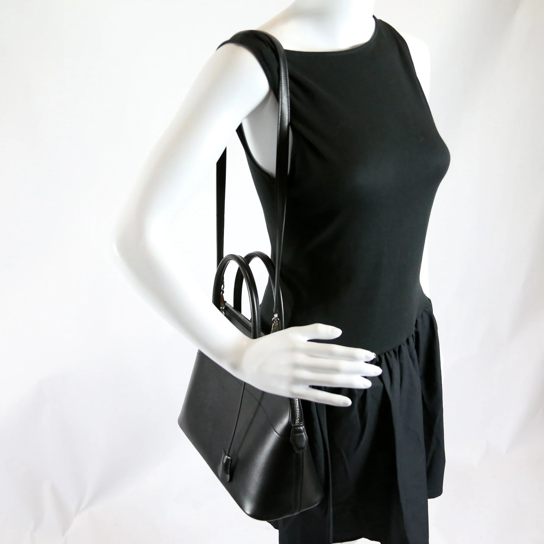 Bolide 31 Box Calfskin Black - Image 10