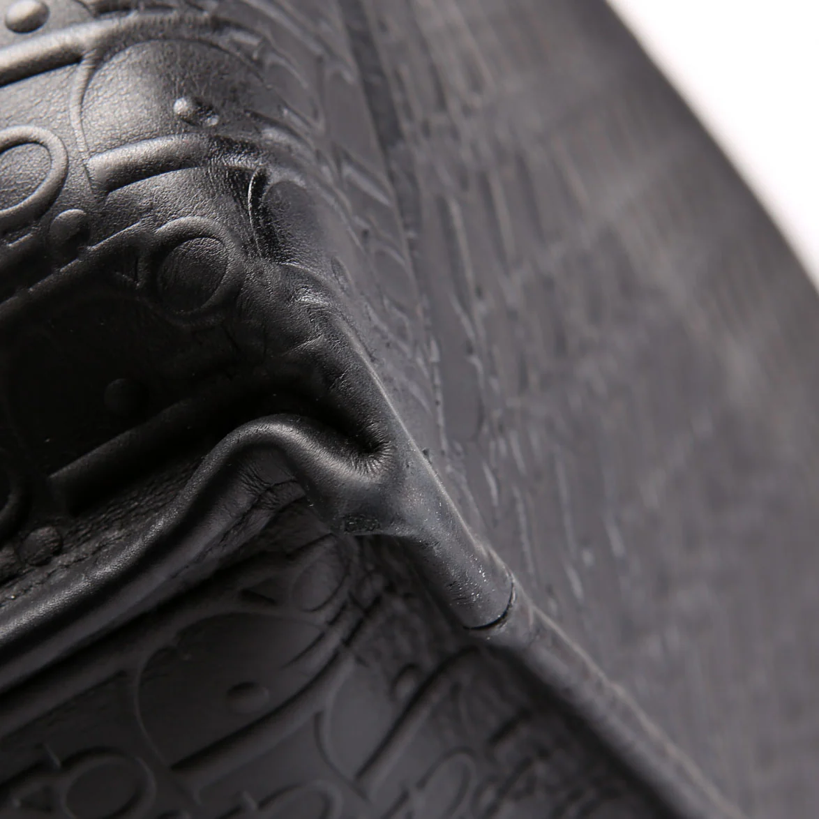 Book Tote Large Calfskin Embossed Black - Image 7