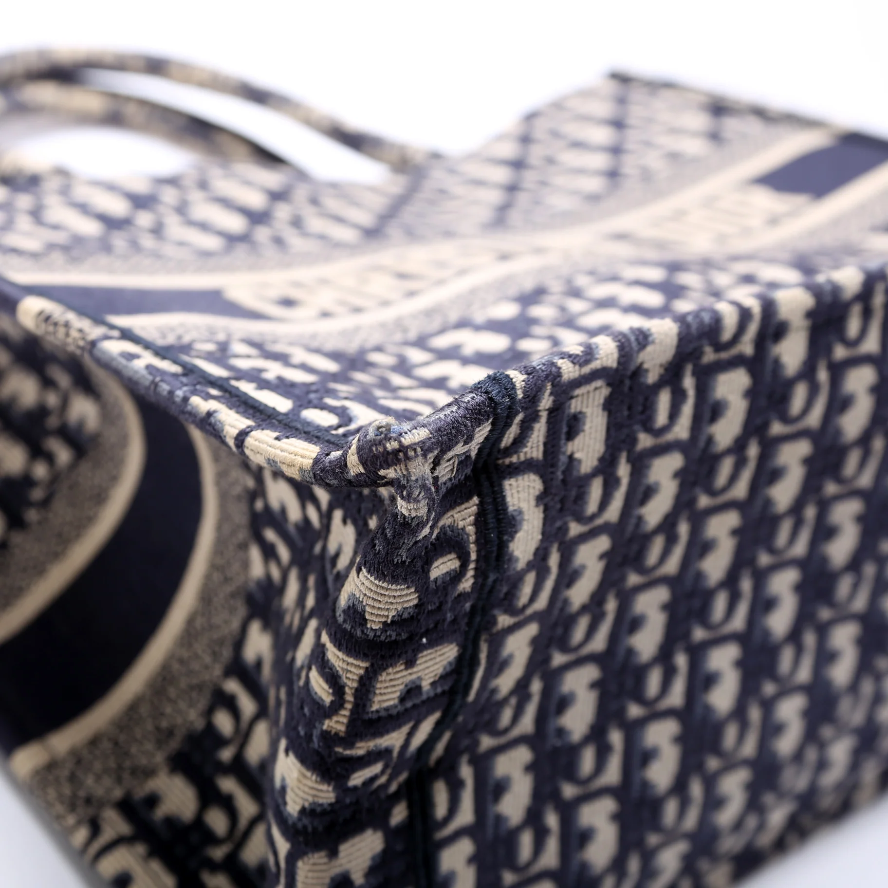 Book Tote Medium - Image 5