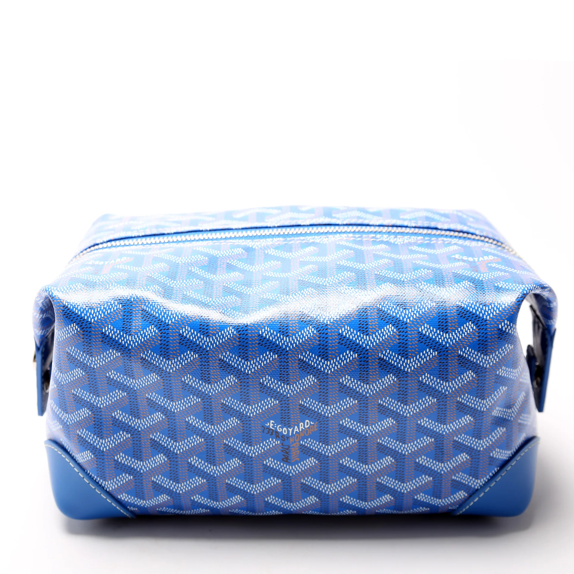 Bowling 25 Toiletry Bag - Image 3