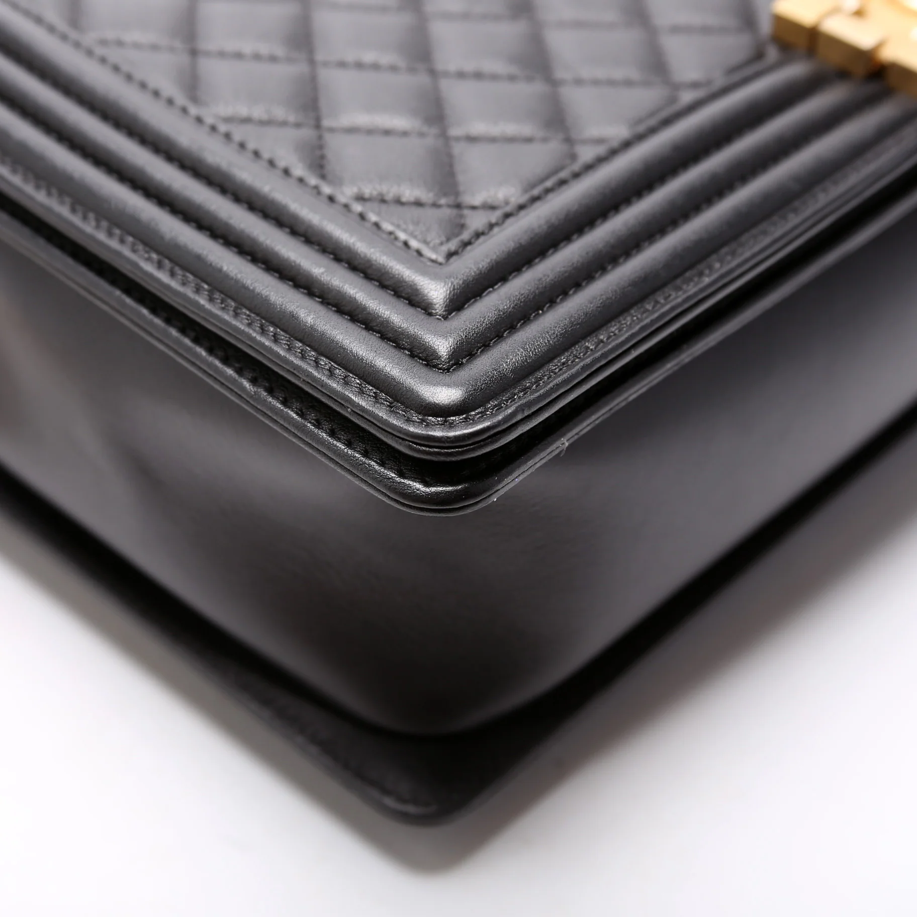 Boy Flap Large Calfskin 26M - Image 5