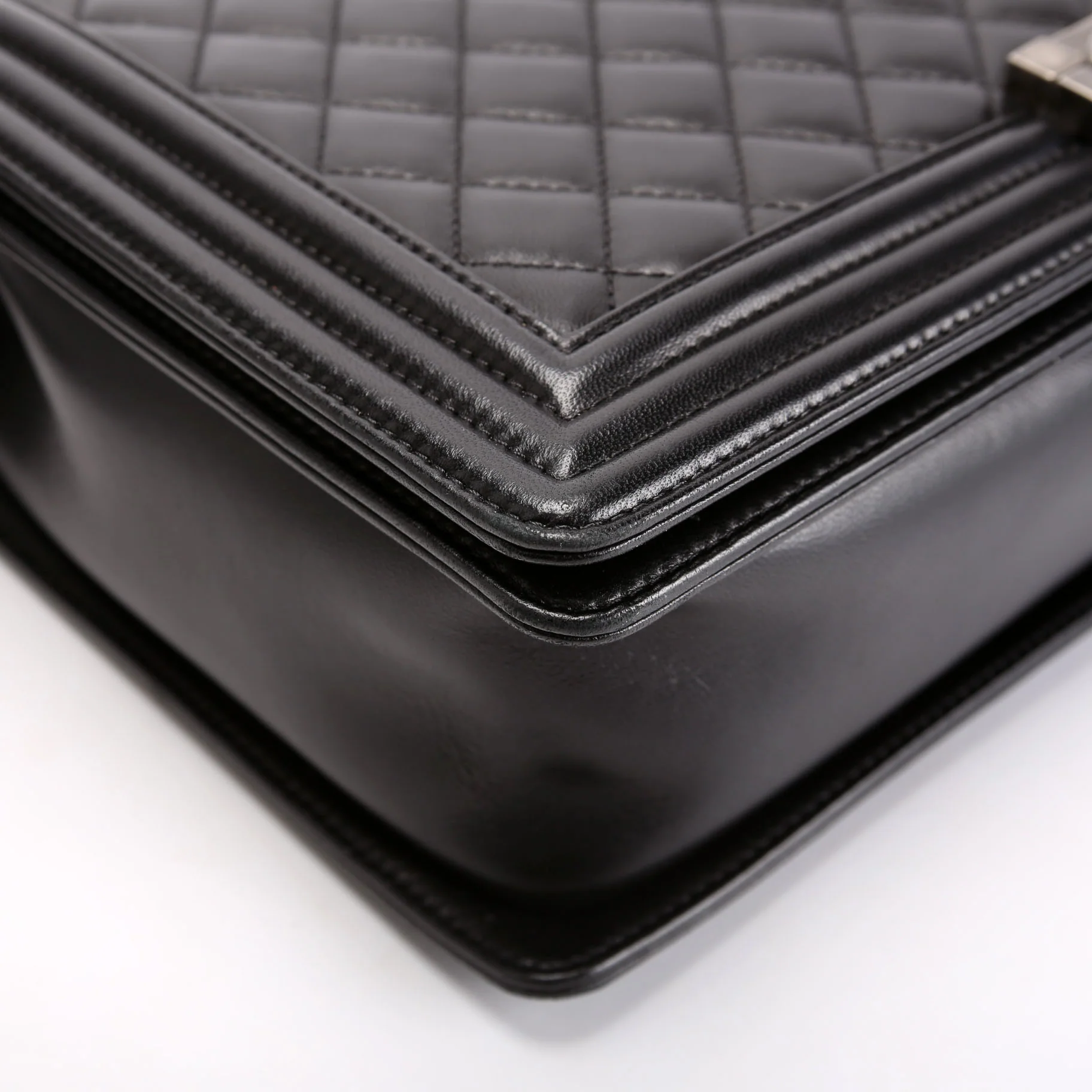 Boy Flap Large Lambskin Black/Silver - Image 5