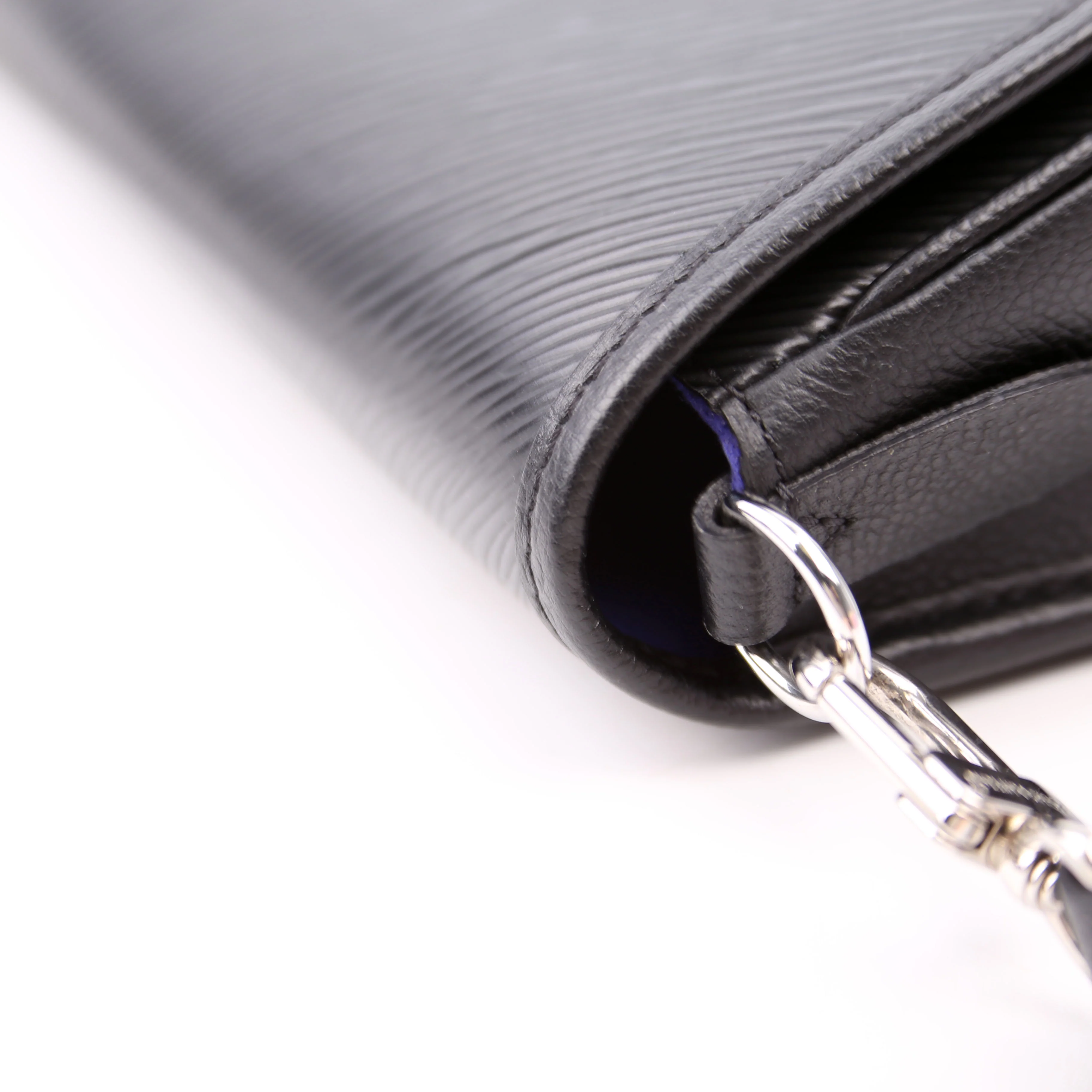 Buci Crossbody Epi Black - Image 9