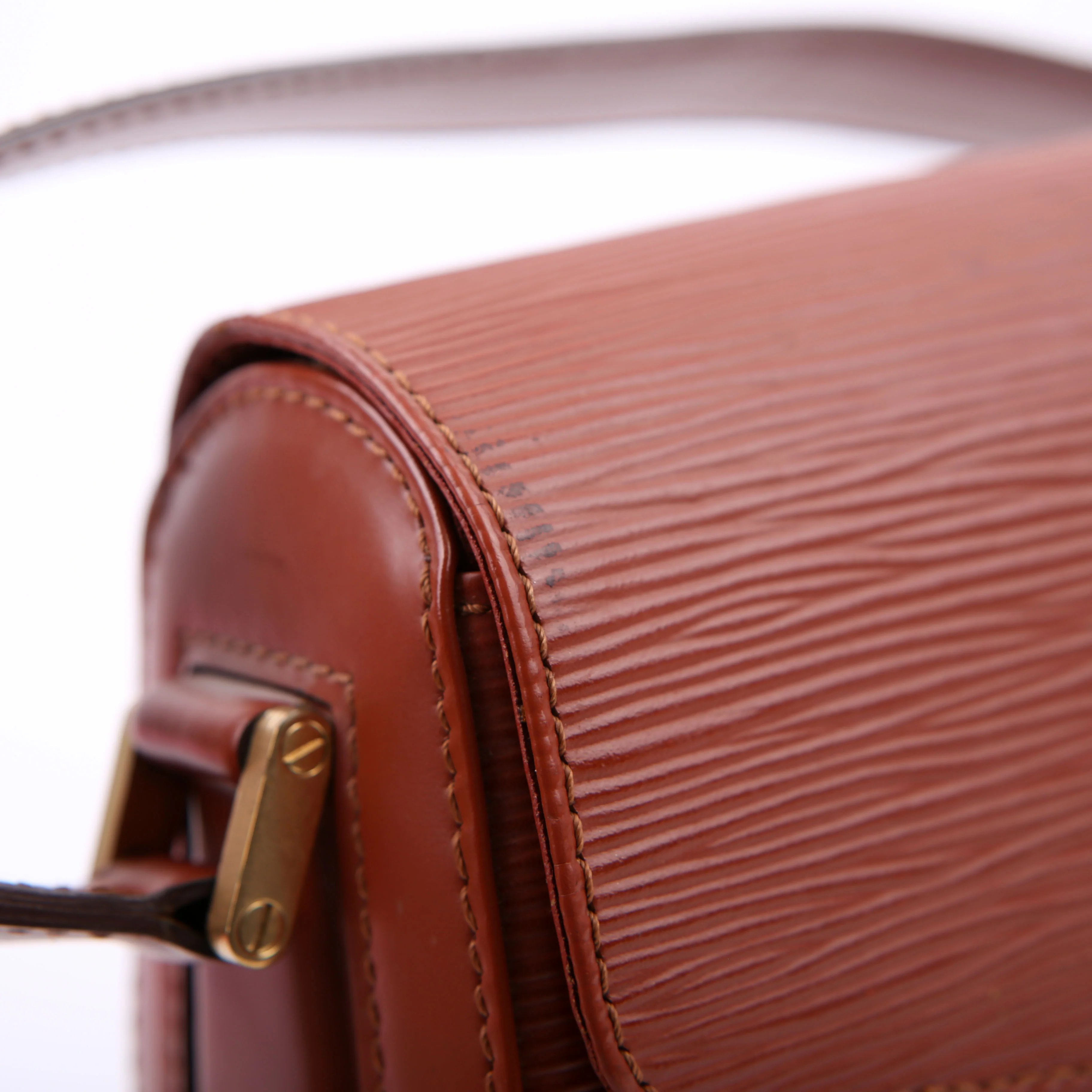 Buci Epi Brown - Image 14