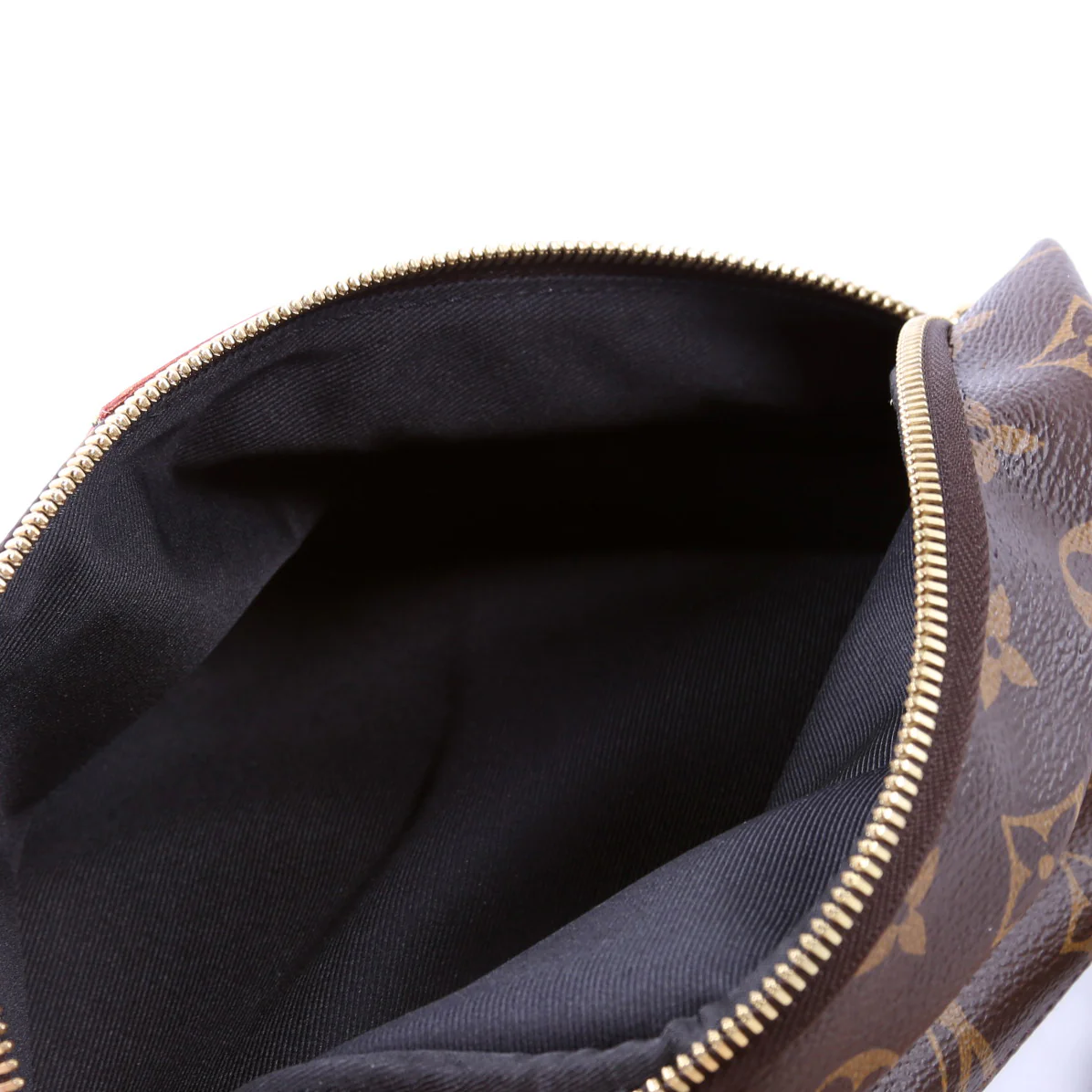 Bumbag Monogram - Image 11