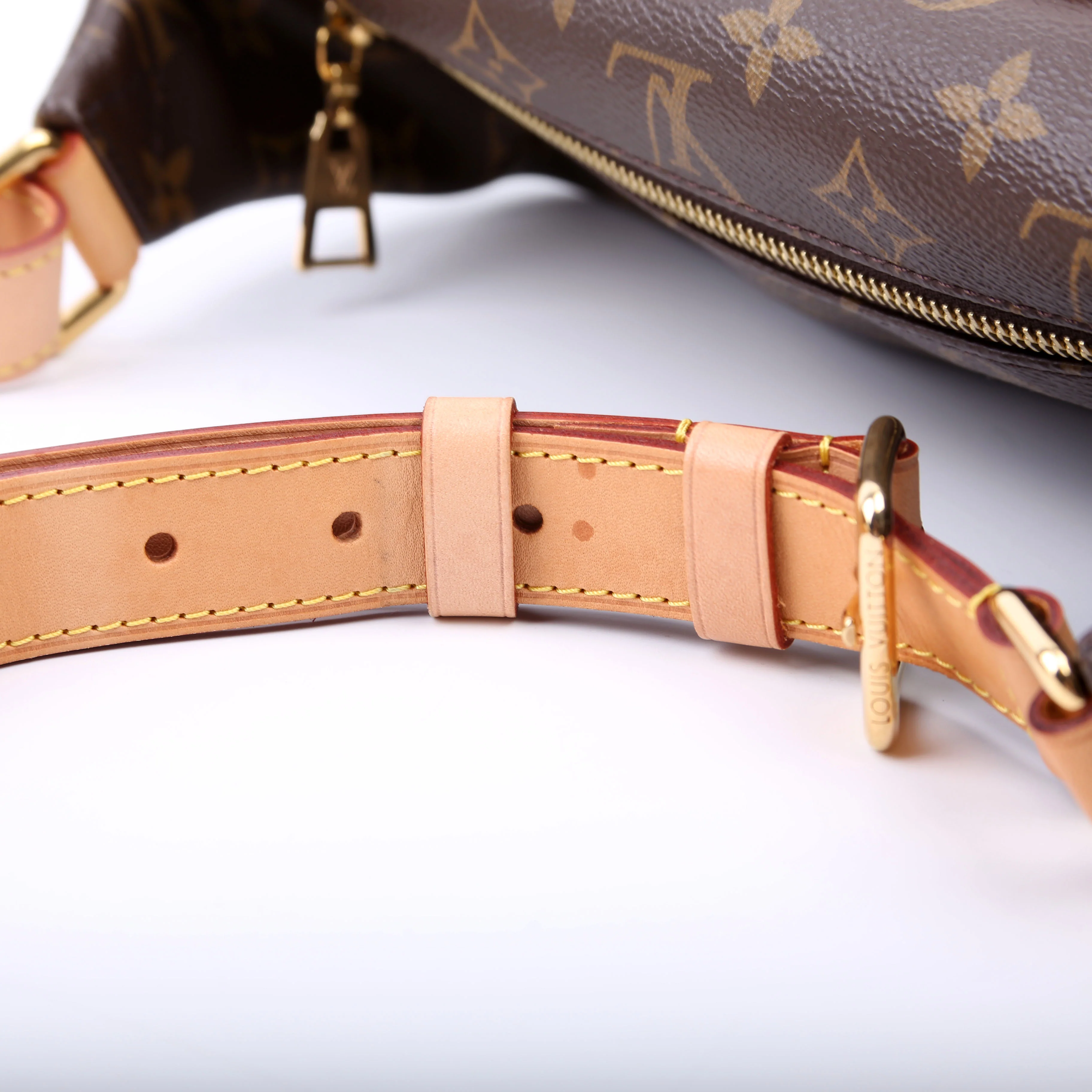 Bumbag Monogram - Image 12