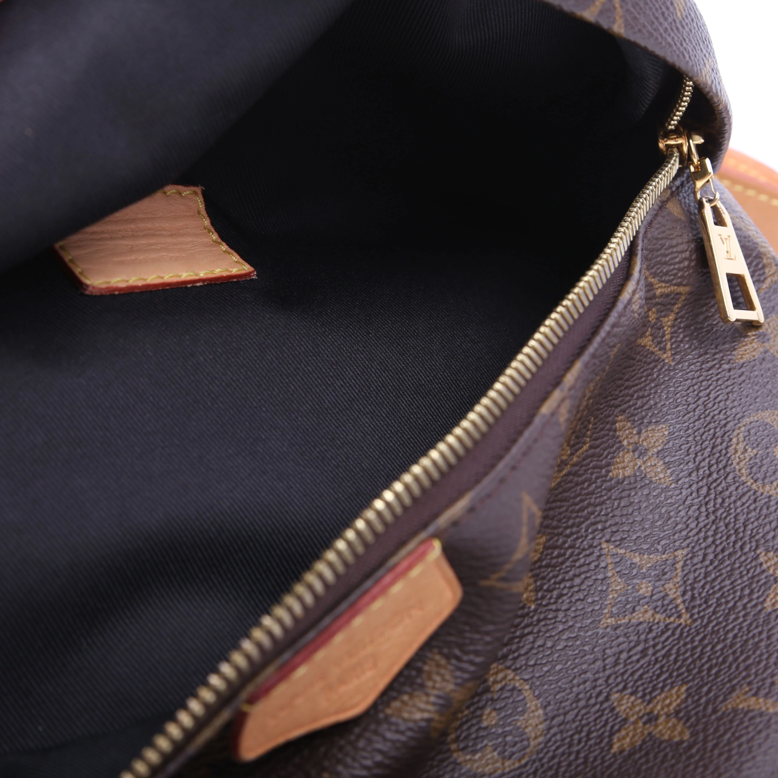 Bumbag Monogram - Image 14