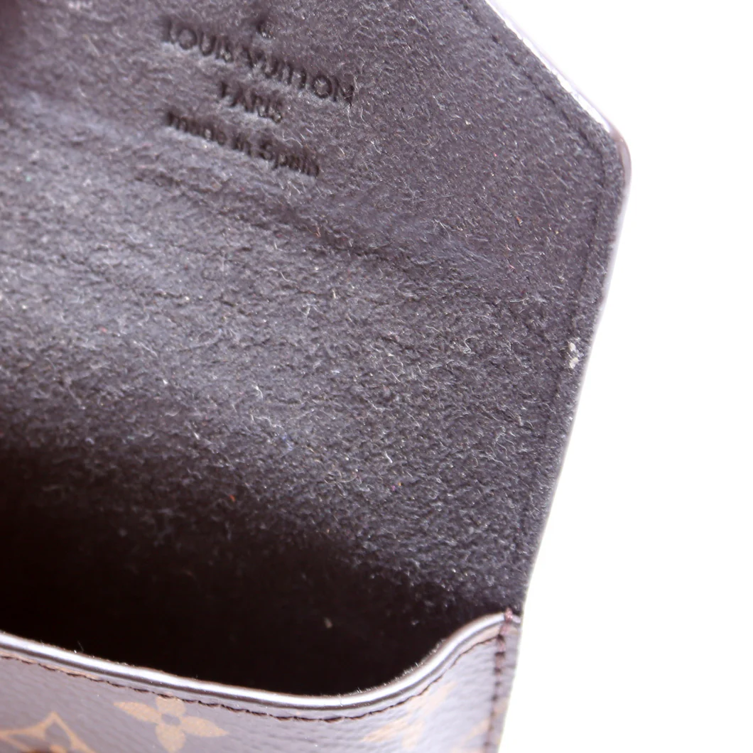 Bumper On Pouch Only Monogram - Image 7