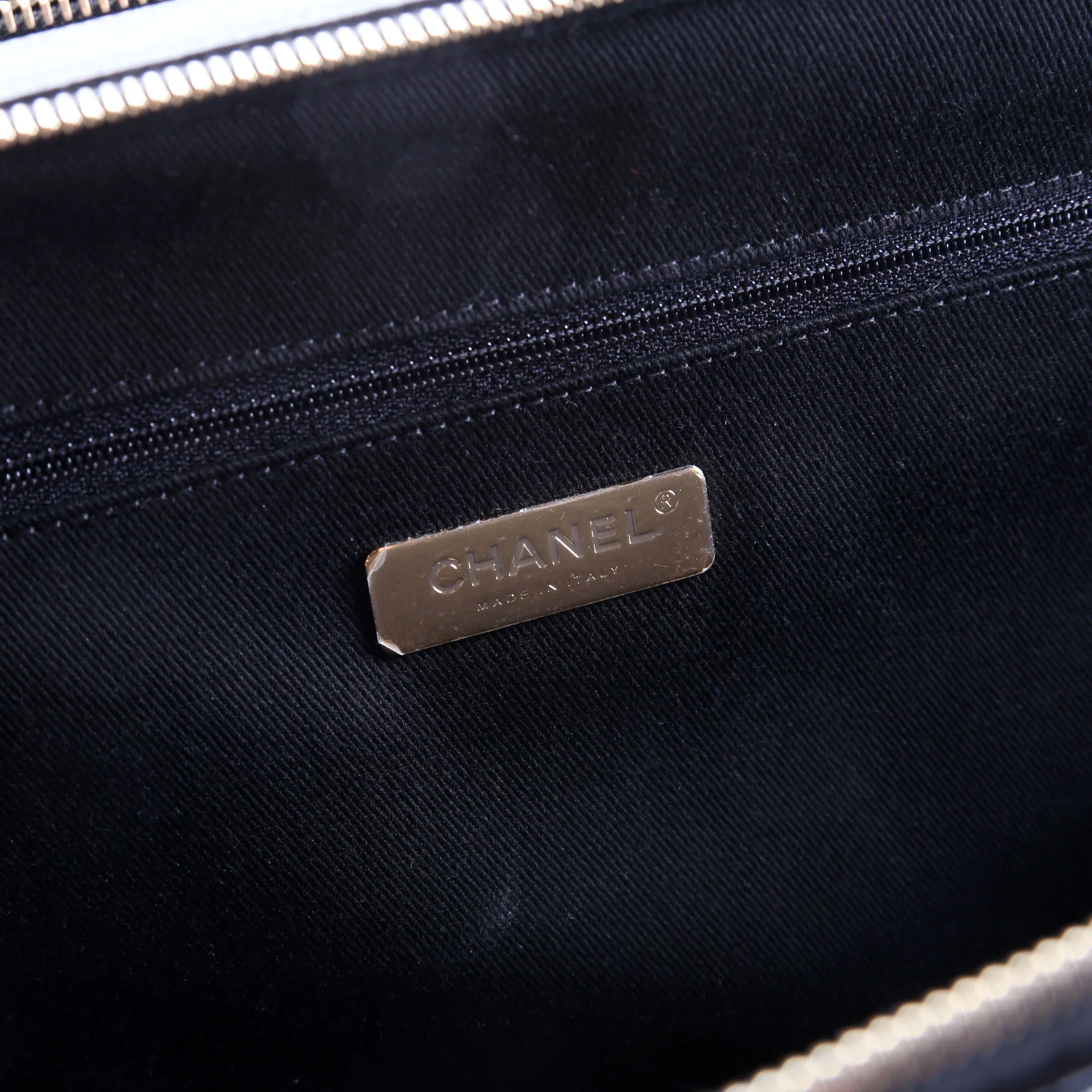 Business Briefcase Large Caviar Black/Gold - Image 8