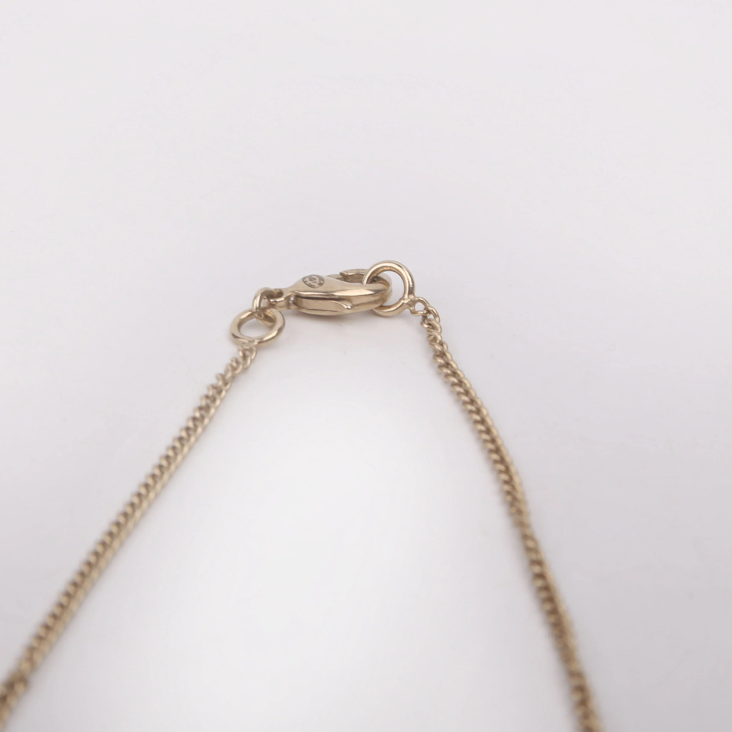 C-H-A-N-E-L Collar Necklace Gold - Image 4