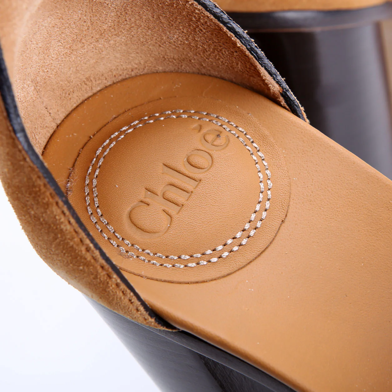 C Logo Platform Sandal Heels Size 39 Tan - Image 6