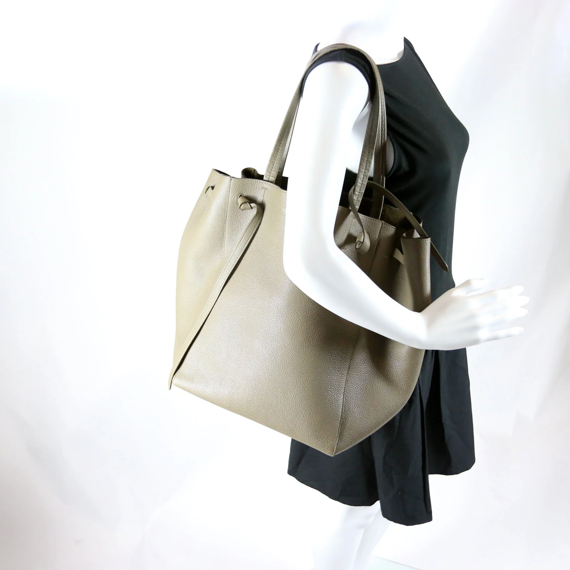 Cabas Phantom With Belt Large Gray - Image 10