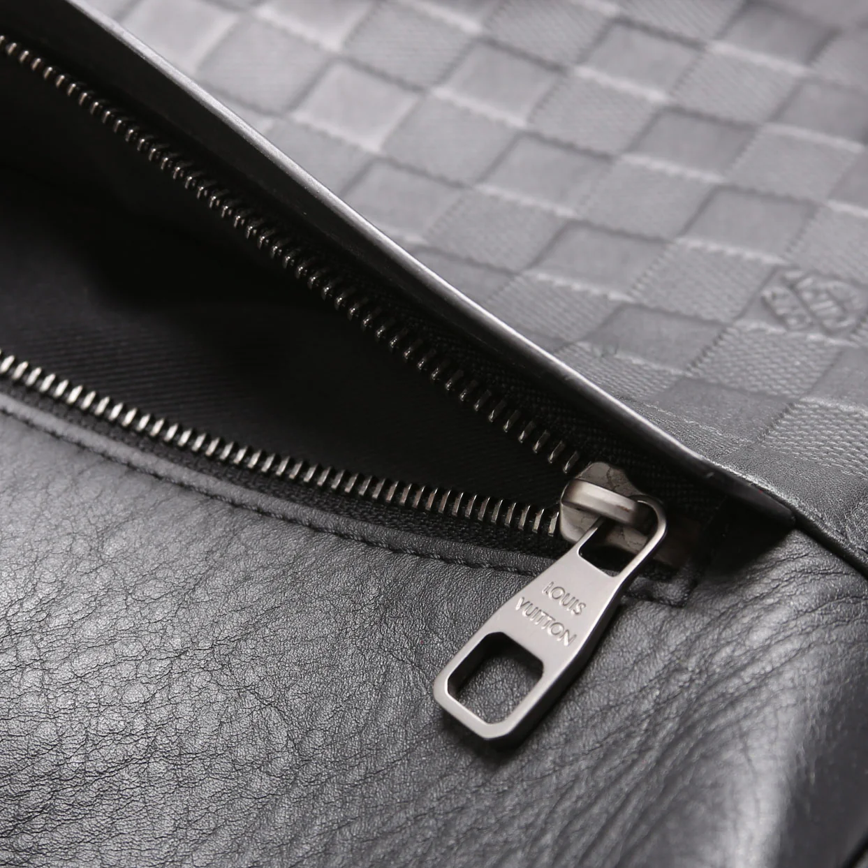 Cabas Voyage Infini Leather Black - Image 9