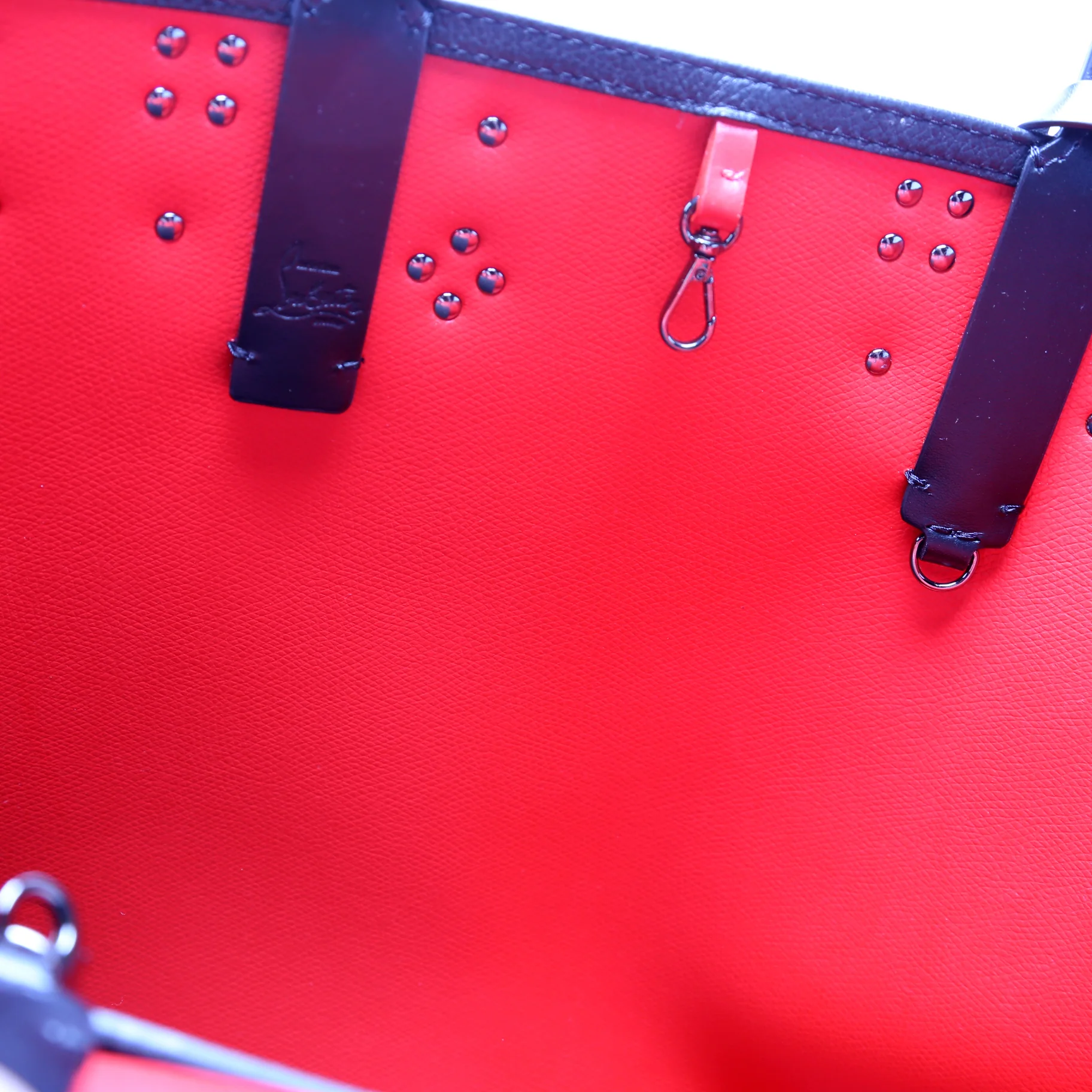 Cabata Empire Spike Tote with Pouch Leather - Image 8