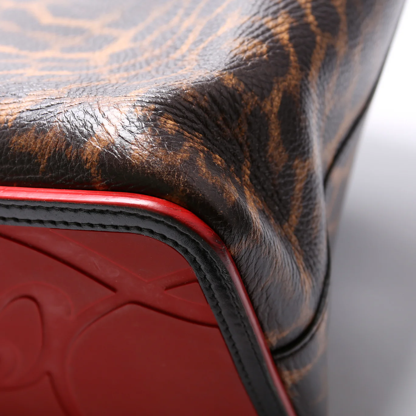 Cabata Tote W/Pouch Degrade Leopard Print - Image 7