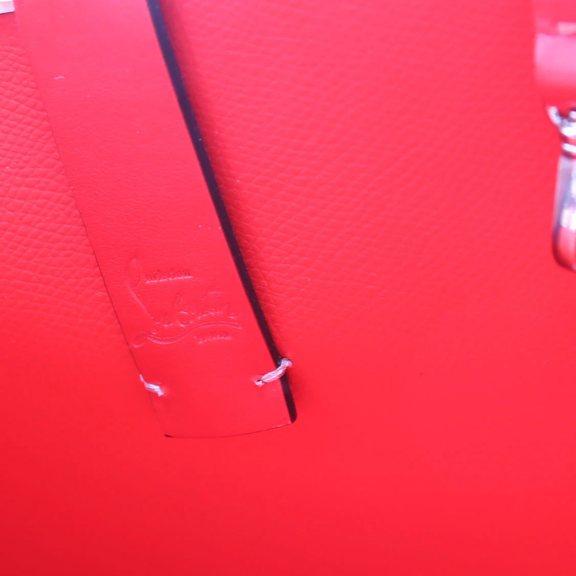 Cabata Tote W/Pouch 'Loubi in California' Patent - Image 10
