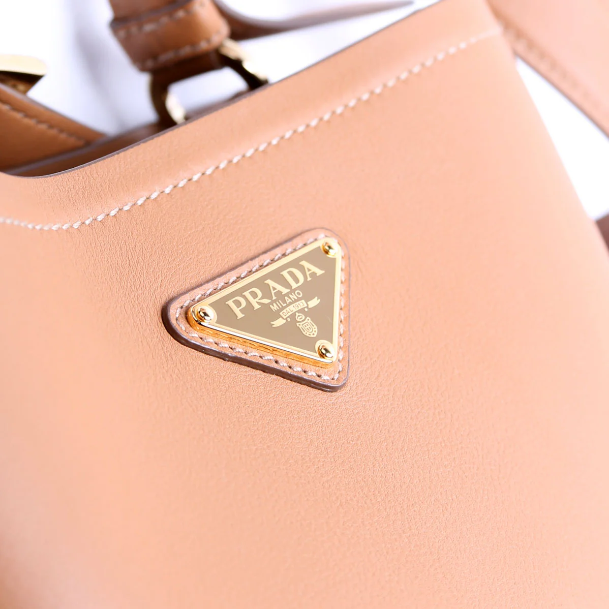 Calfskin Leather Medium Bag Brown - Image 6