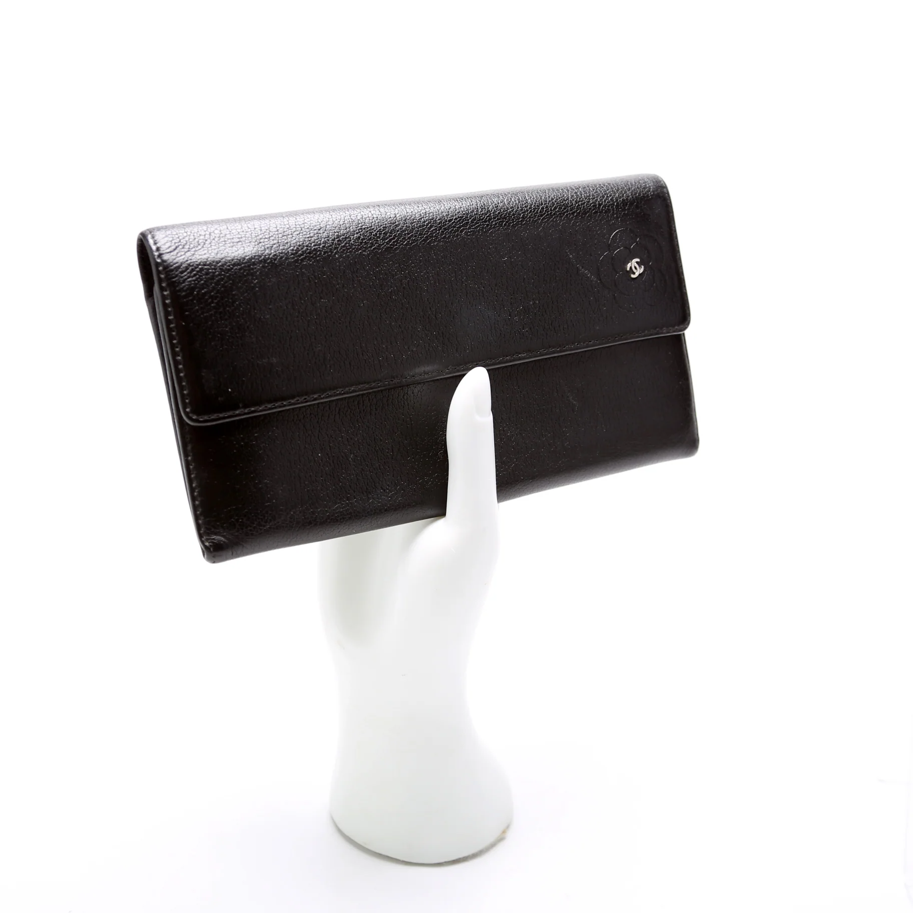 Camellia Flower Goatskin Flap Wallet 12M Black - Image 10
