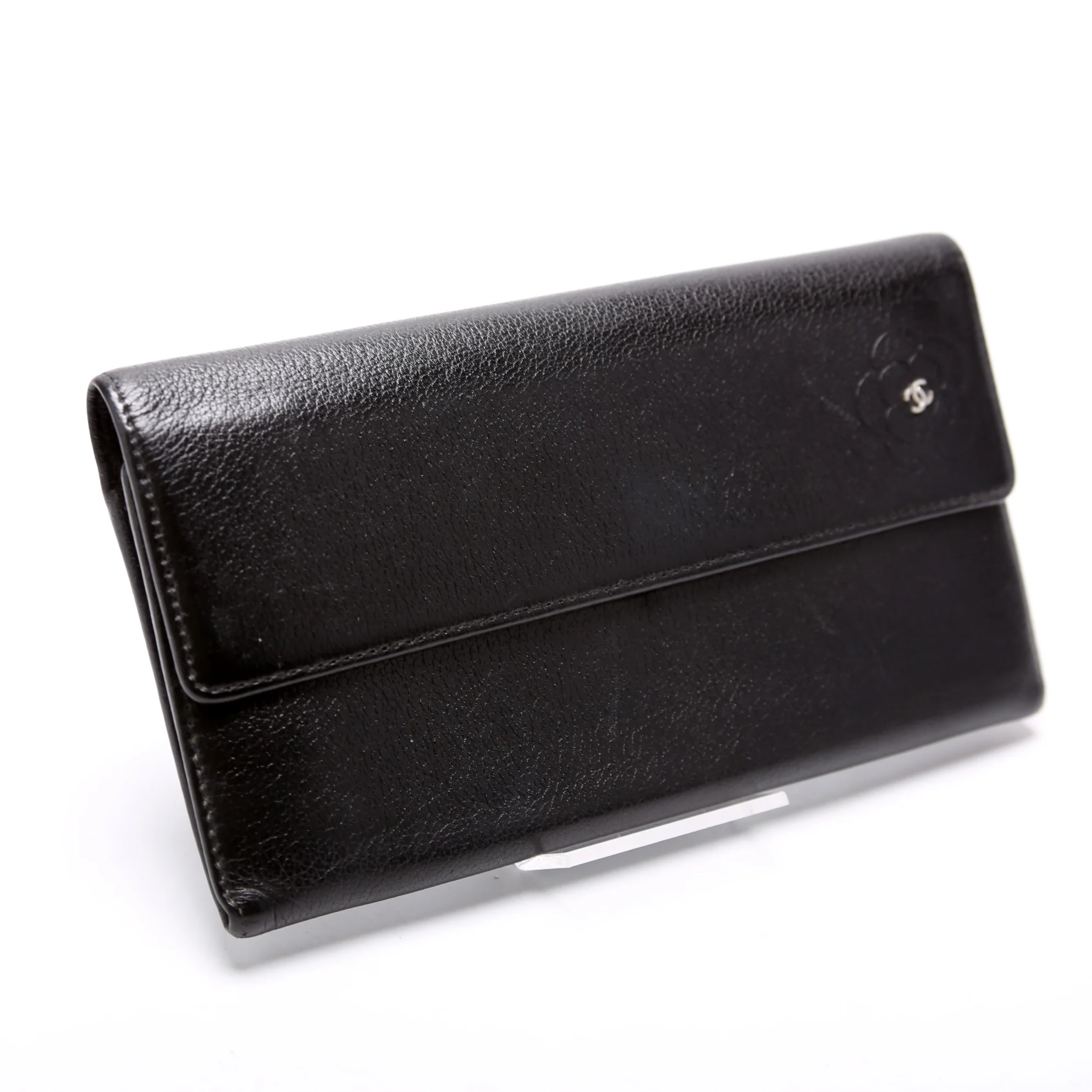 Camellia Flower Goatskin Flap Wallet 12M Black - Image 2