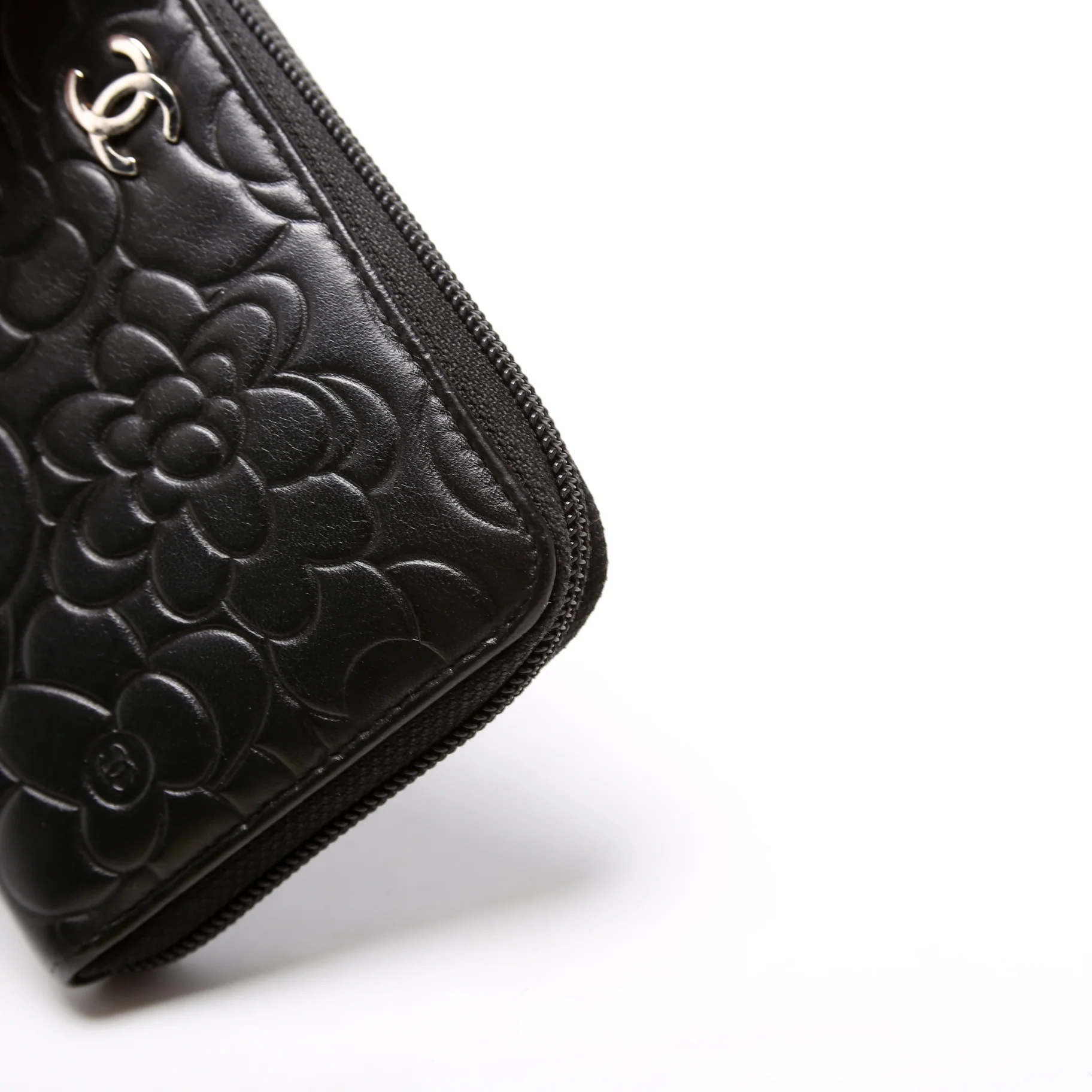 Camellia Zip Around Wallet Lambskin - Image 6
