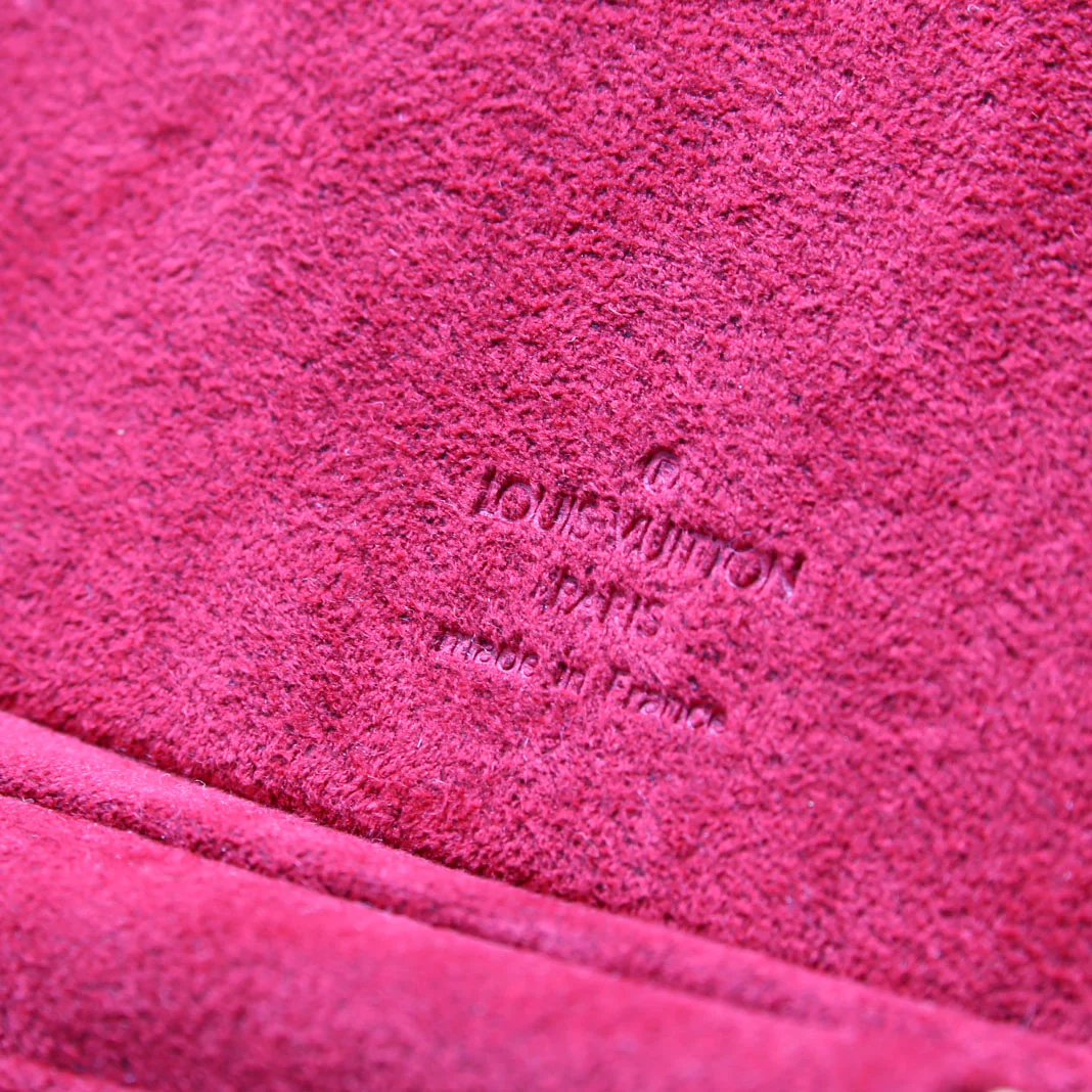 Cannes Vanity Case Epi Red - Image 8