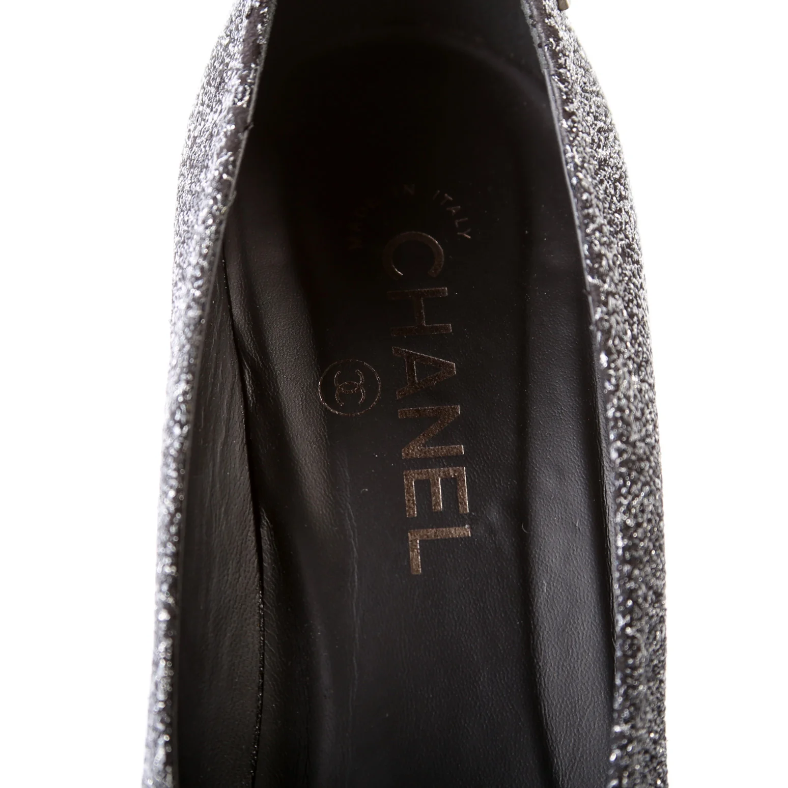 Cap Toe Pumps Size 40.5 - Image 9