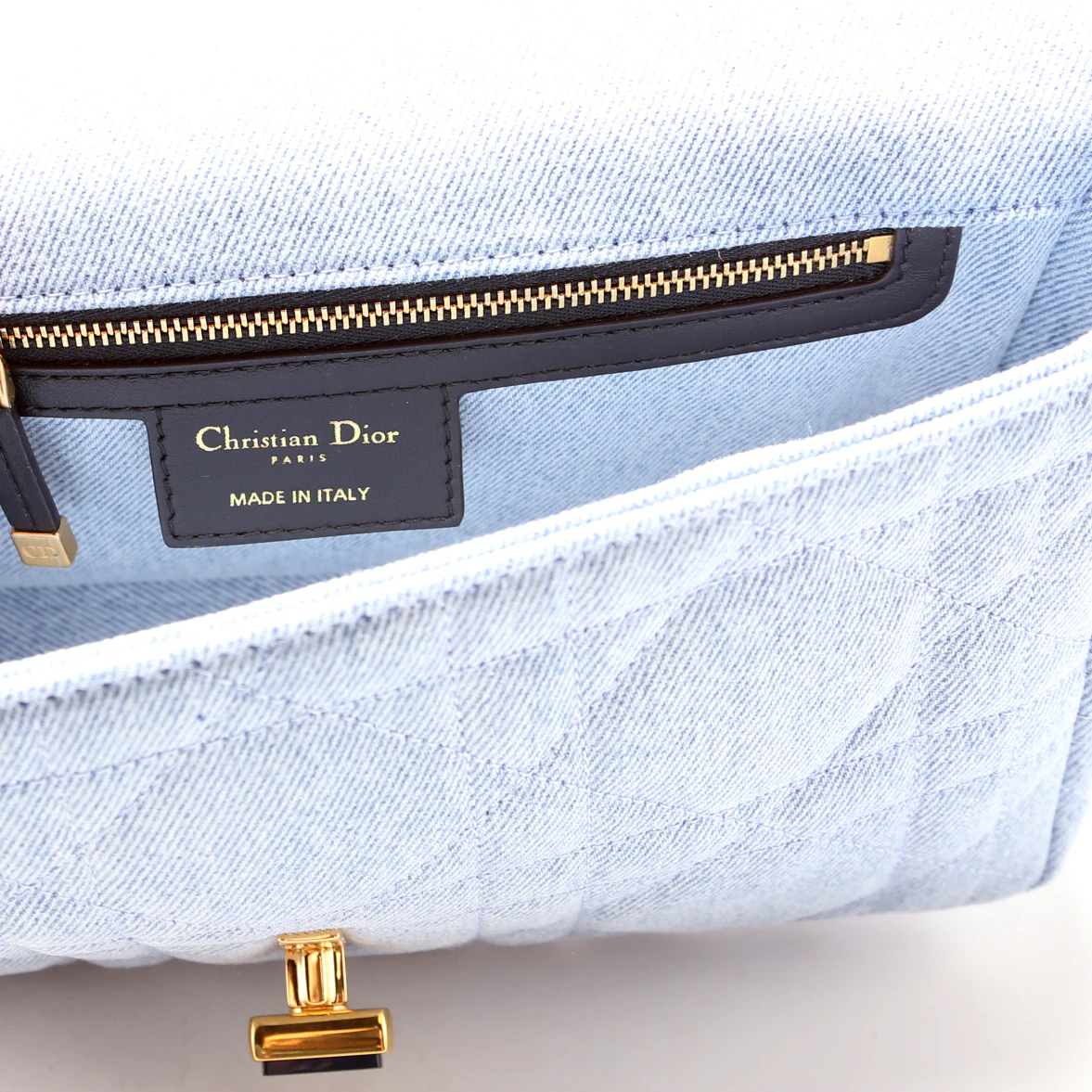 Caro Medium Denim Macrocannage Blue - Image 8
