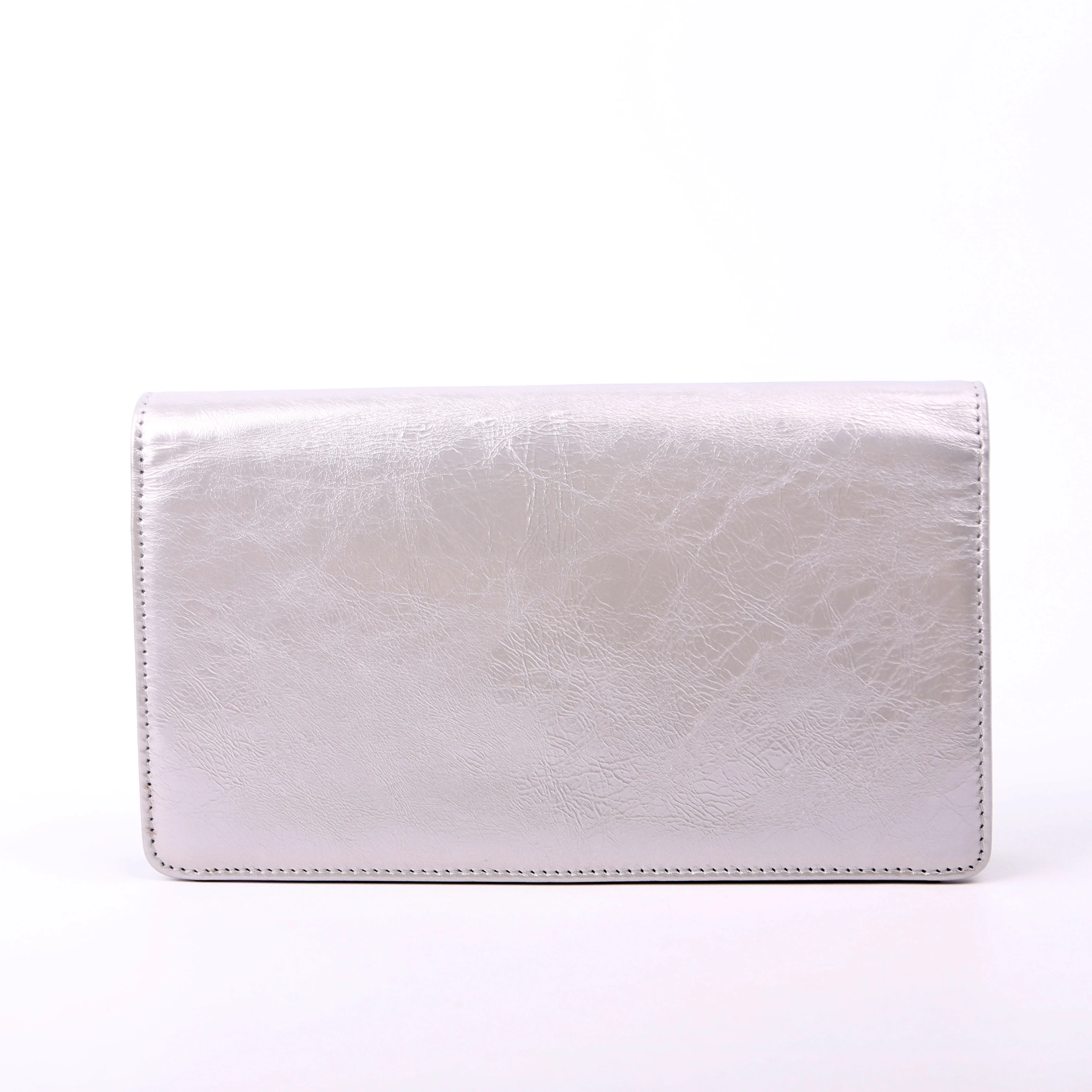 CC Bow Bi-Fold Wallet Metallic 12M Silver - Image 2