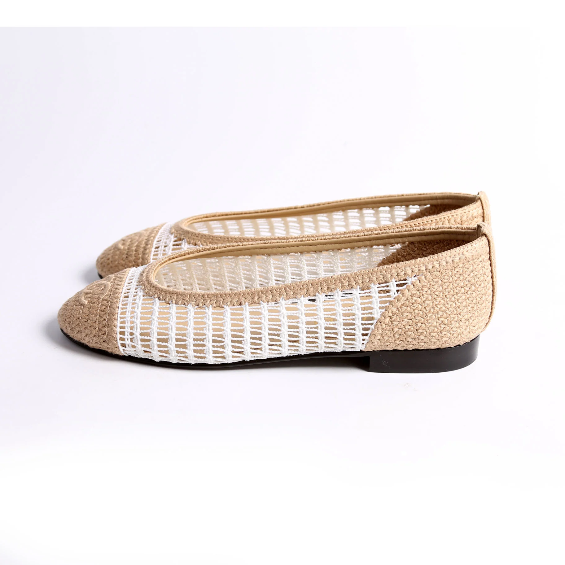 CC Cap Toe Ballet Flats Size 36.5 White/Beige - Image 3