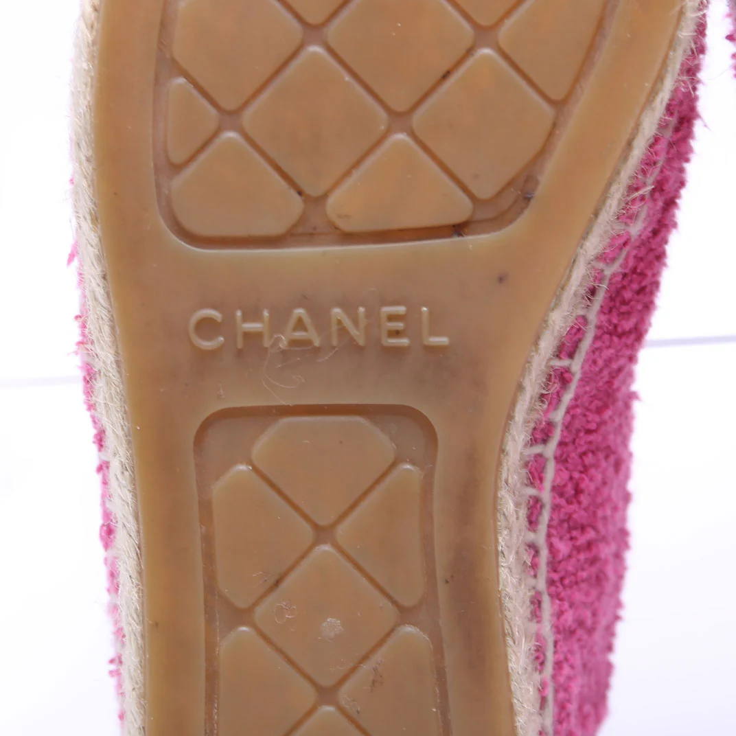 CC Cap Toe Espadrilles Terry Cloth Size 38 - Image 7