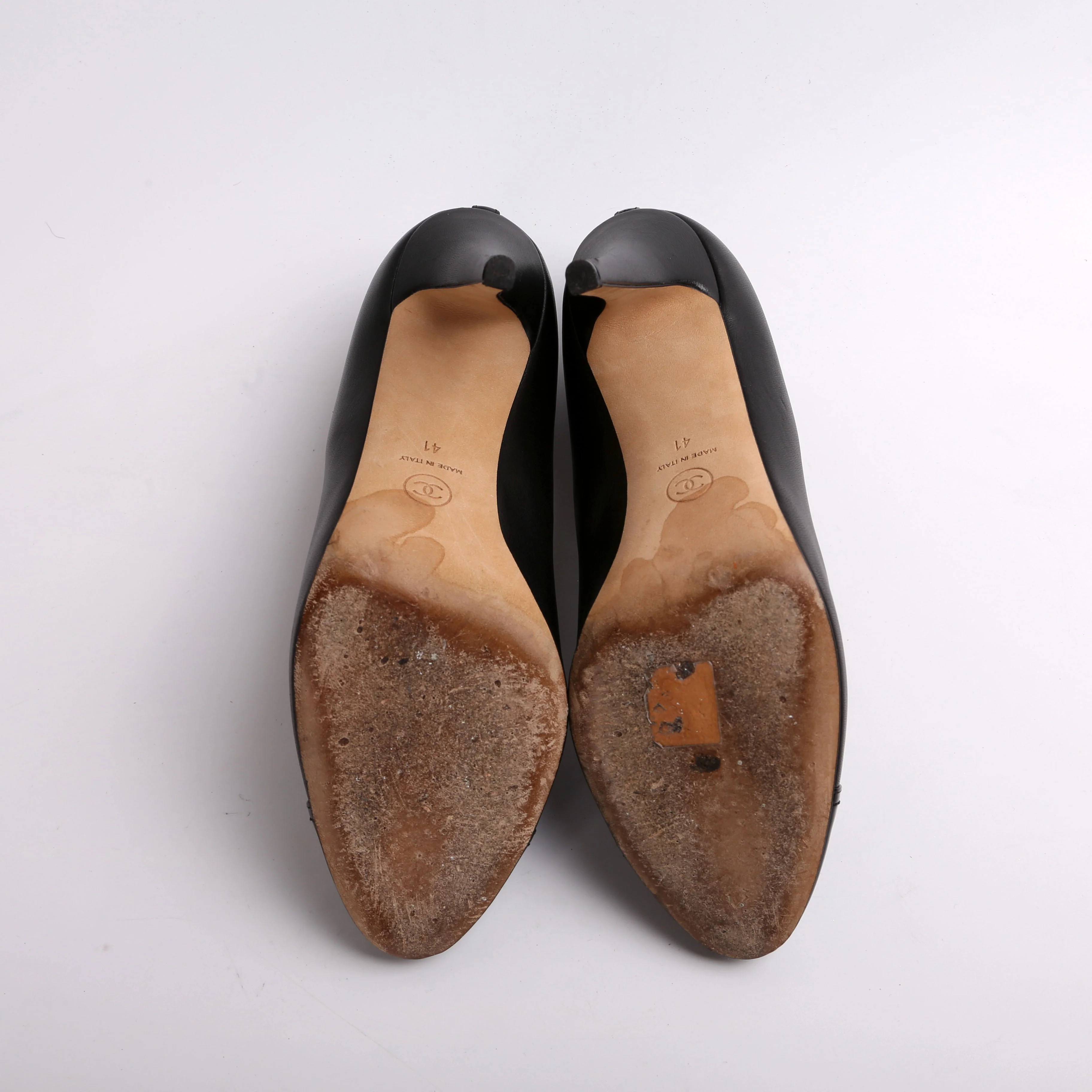 CC Cap Toe Pumps Size 41 - Image 8