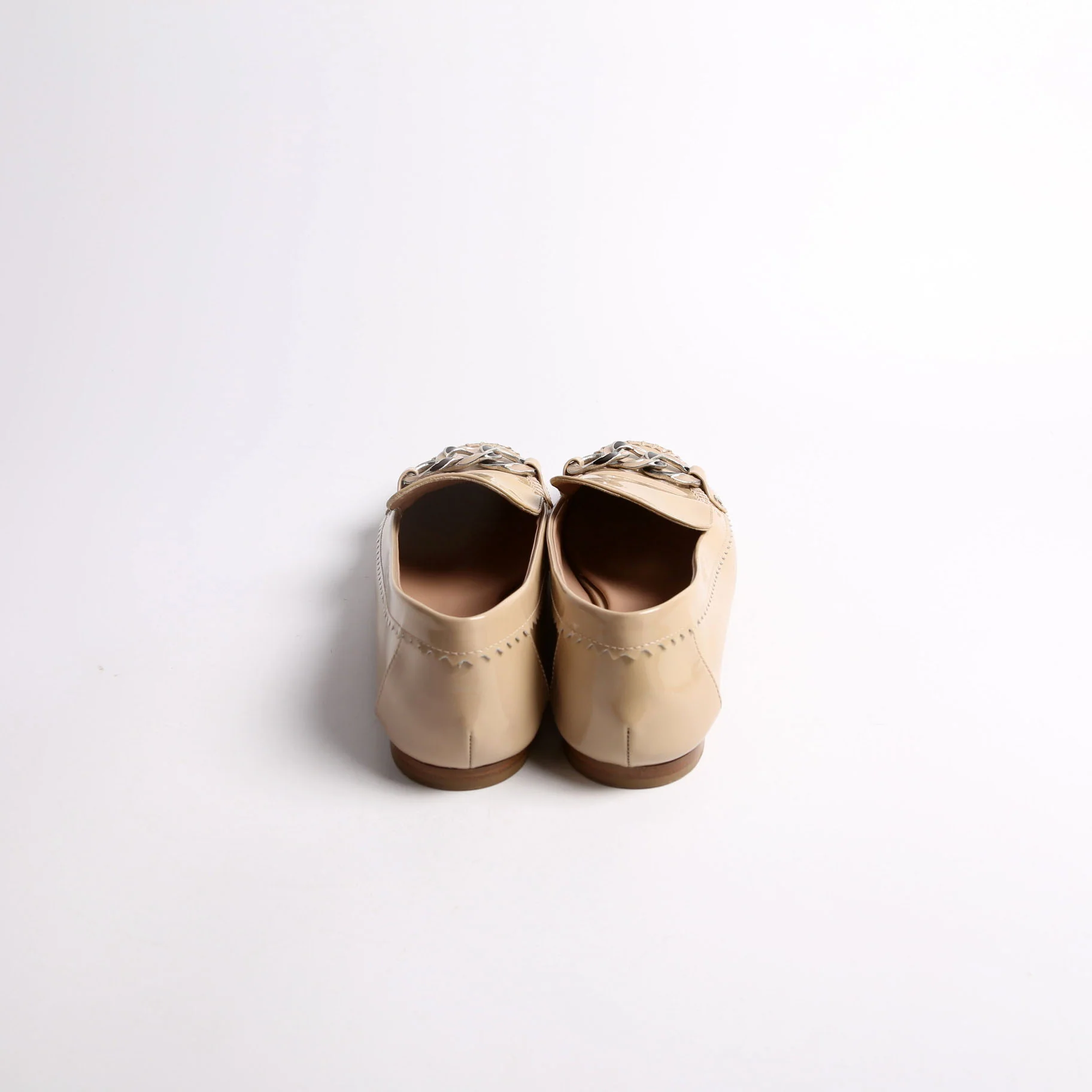 CC Chain Moccasin Loafers Patent Size 38.5 Tan - Image 4