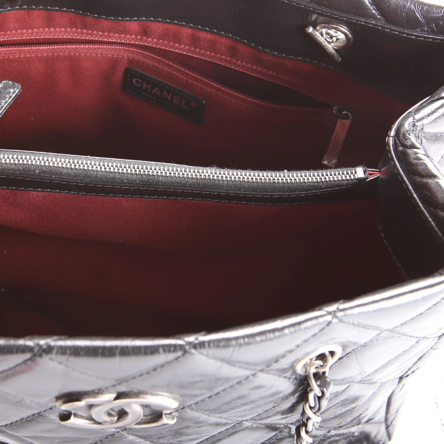 CC Chain Small Shopping Tote Glazed Calfskin 20MM - Image 9