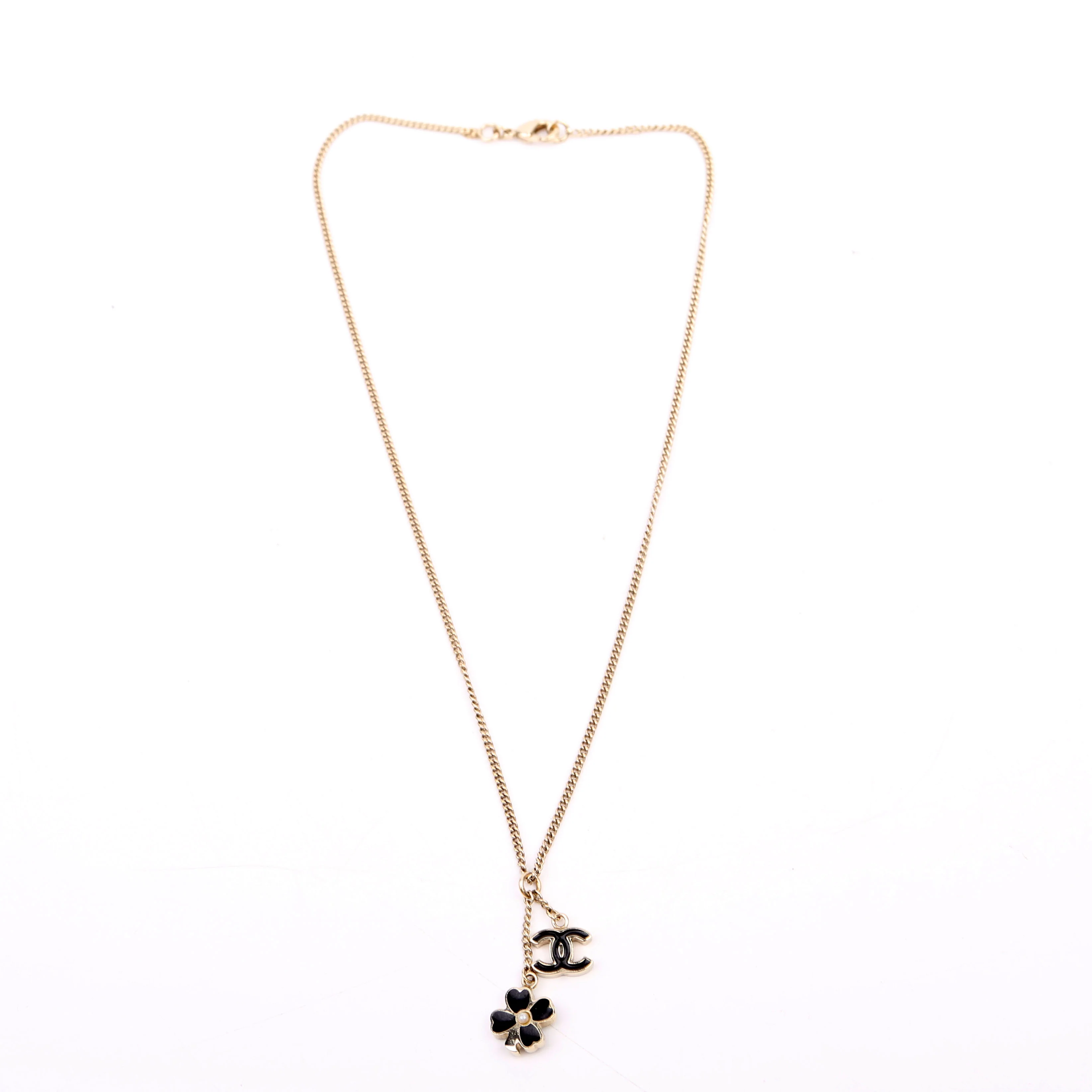CC Clover Enamel Pendants Necklace Gold/Black - Image 2