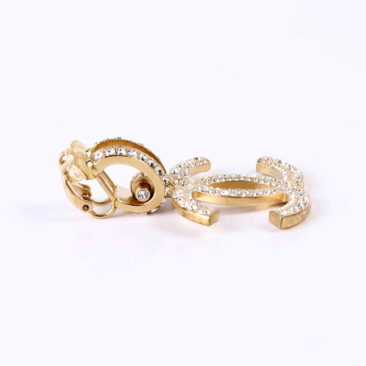 CC Crystal Drop Single Clip-On Earring - Image 4