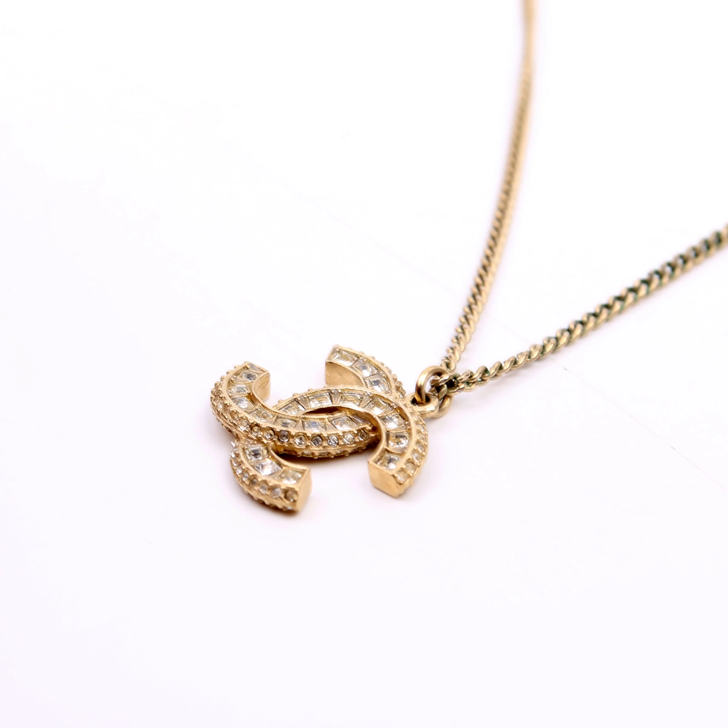 CC Crystal Pendant Necklace Gold - Image 4