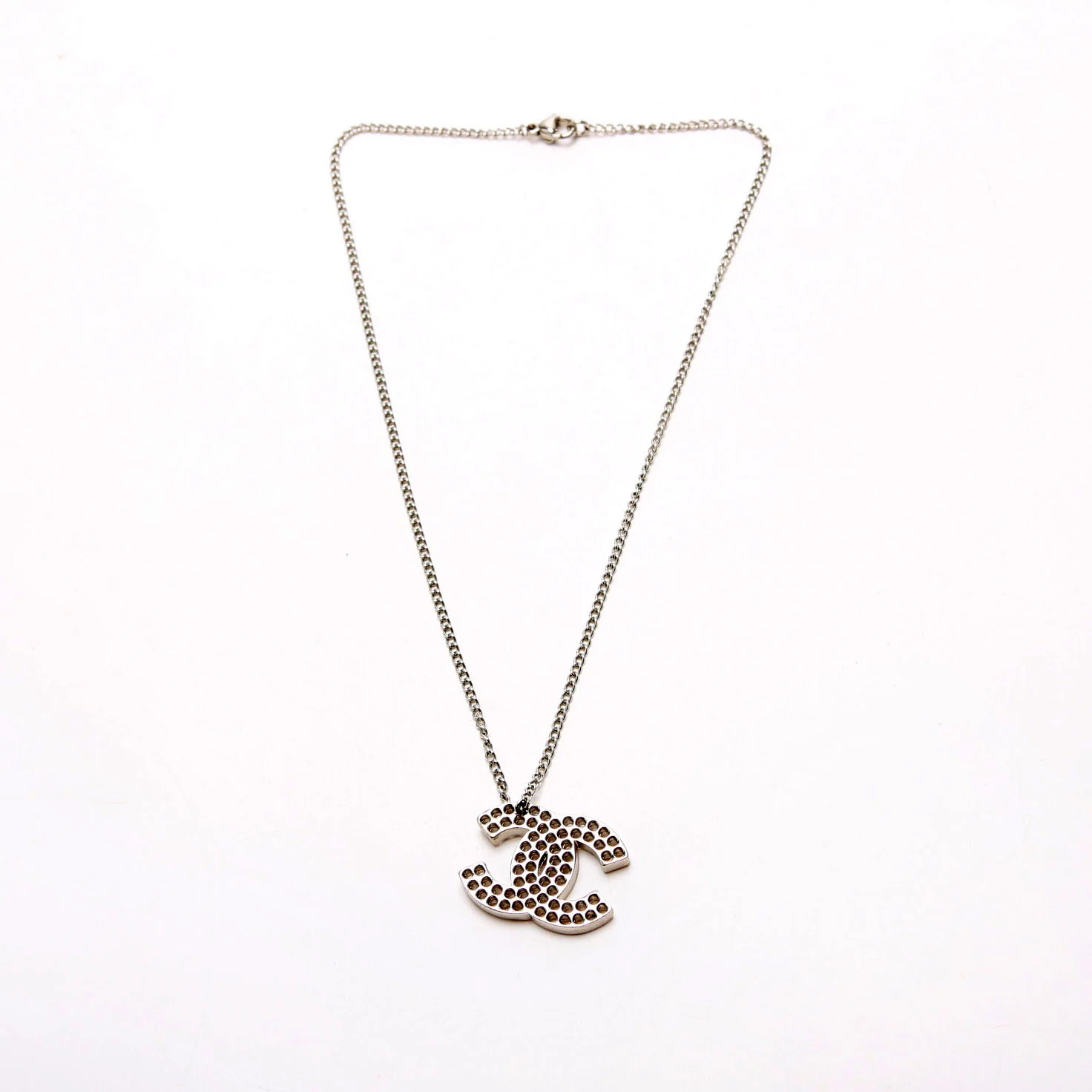 CC Cut Out Medium Pendent Necklace Silver - Image 2