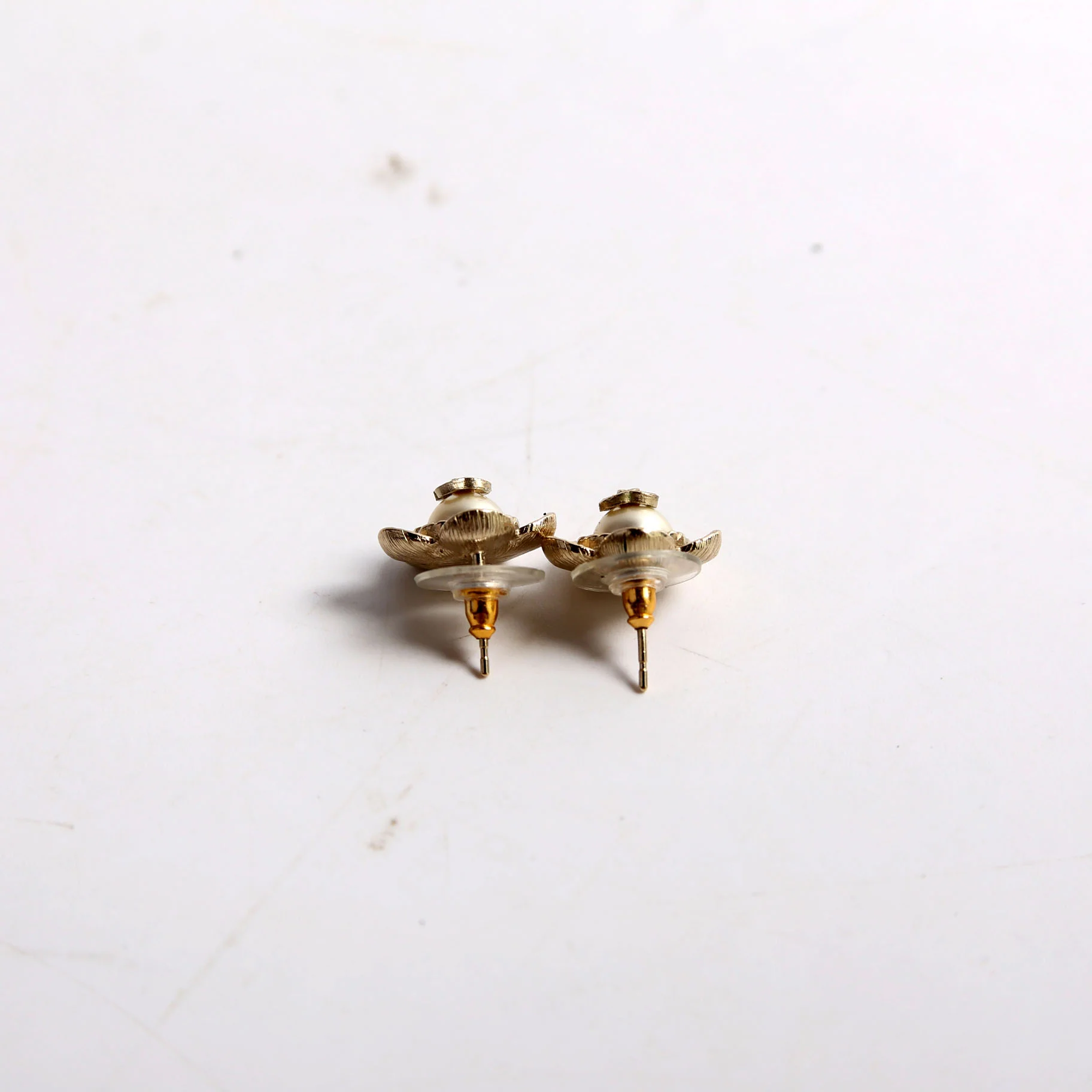 CC Faux Pearl Flower Studs - Image 4
