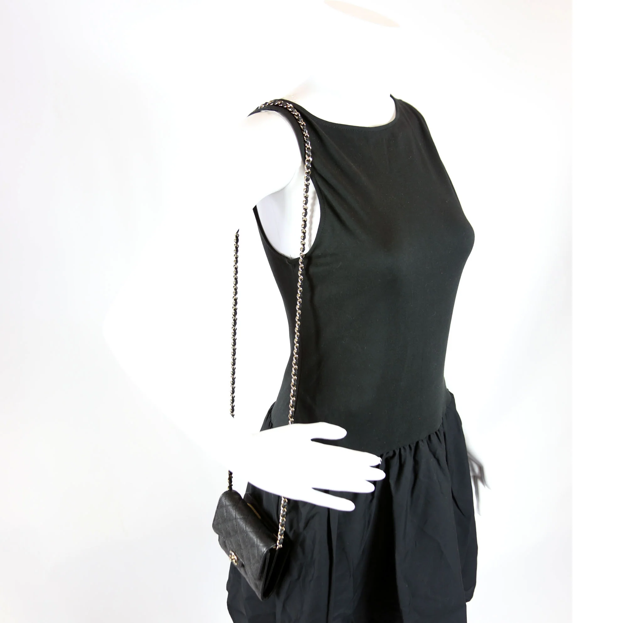 CC Flap Card Holder On Chain Caviar RFID Black - Image 11