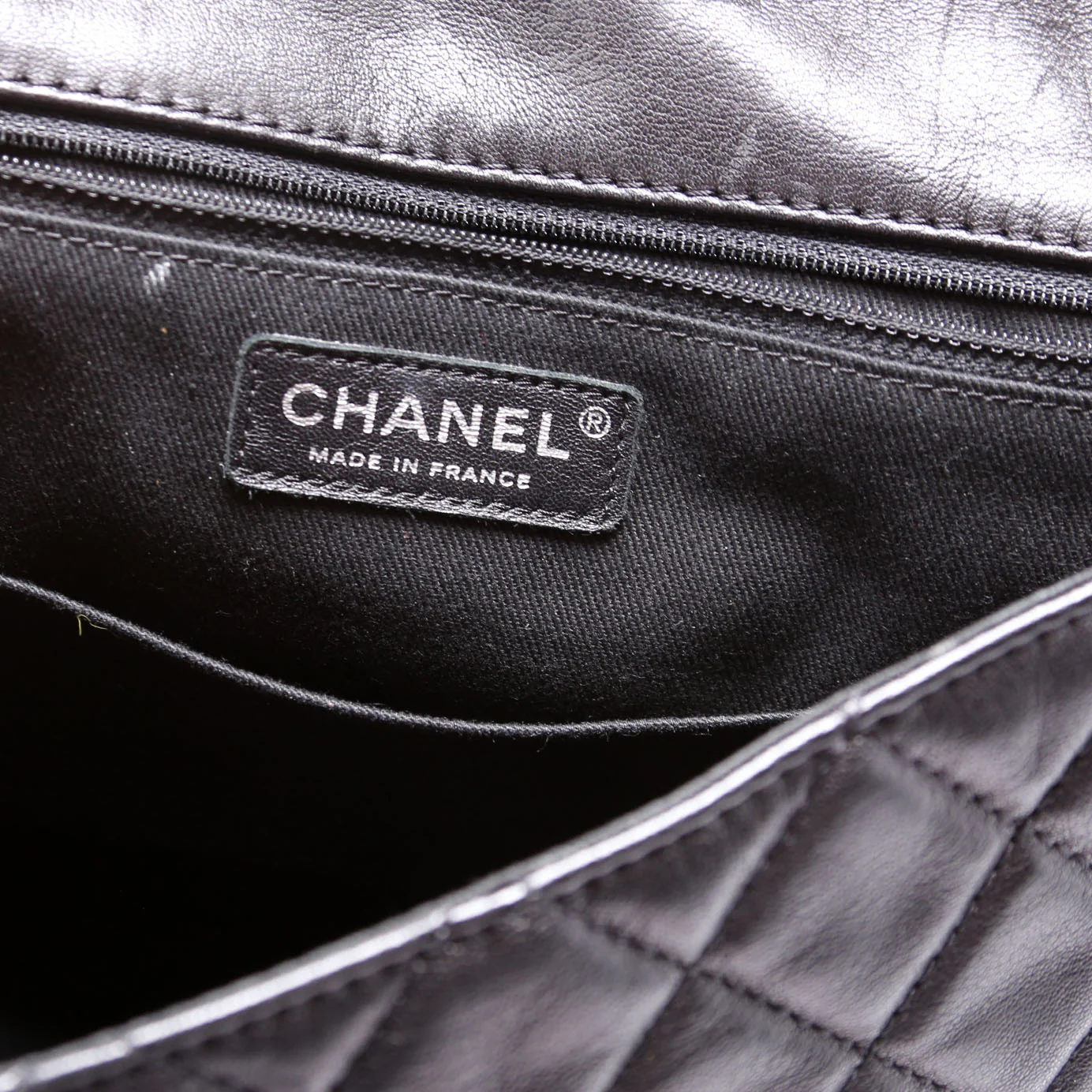 CC Flap Messenger Quilted Lambskin 24M Black - Image 7
