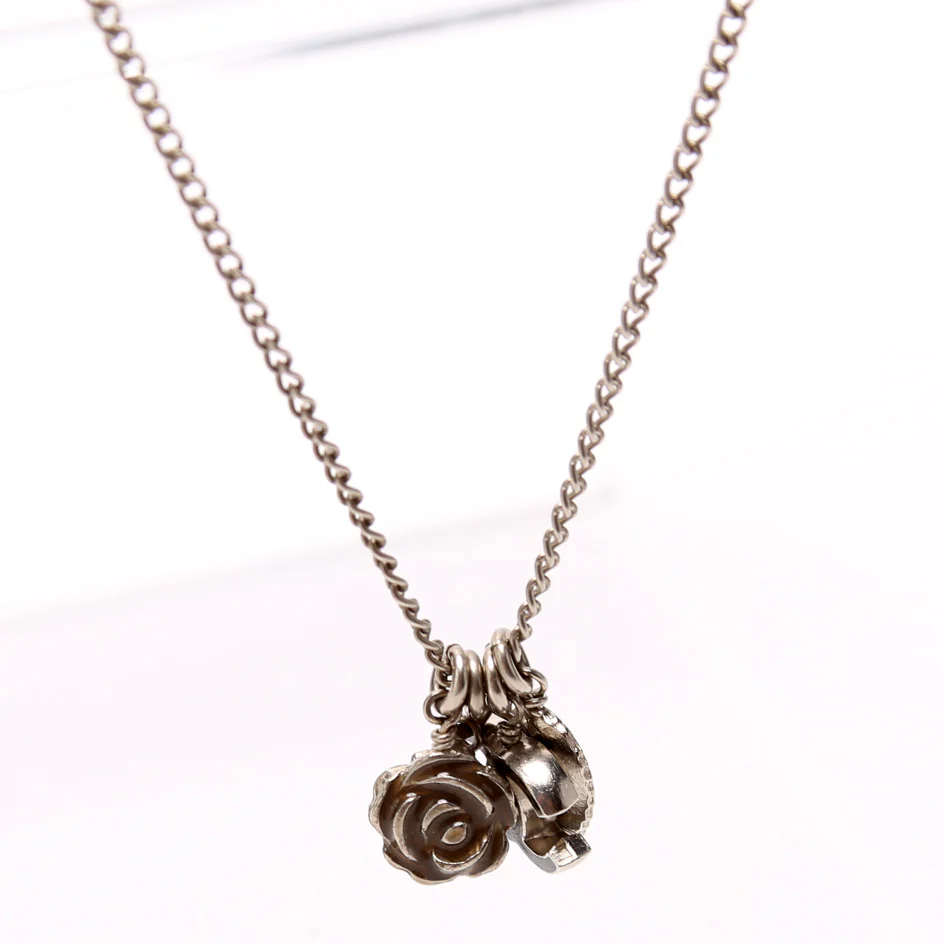 CC Flower Pendants - Image 3