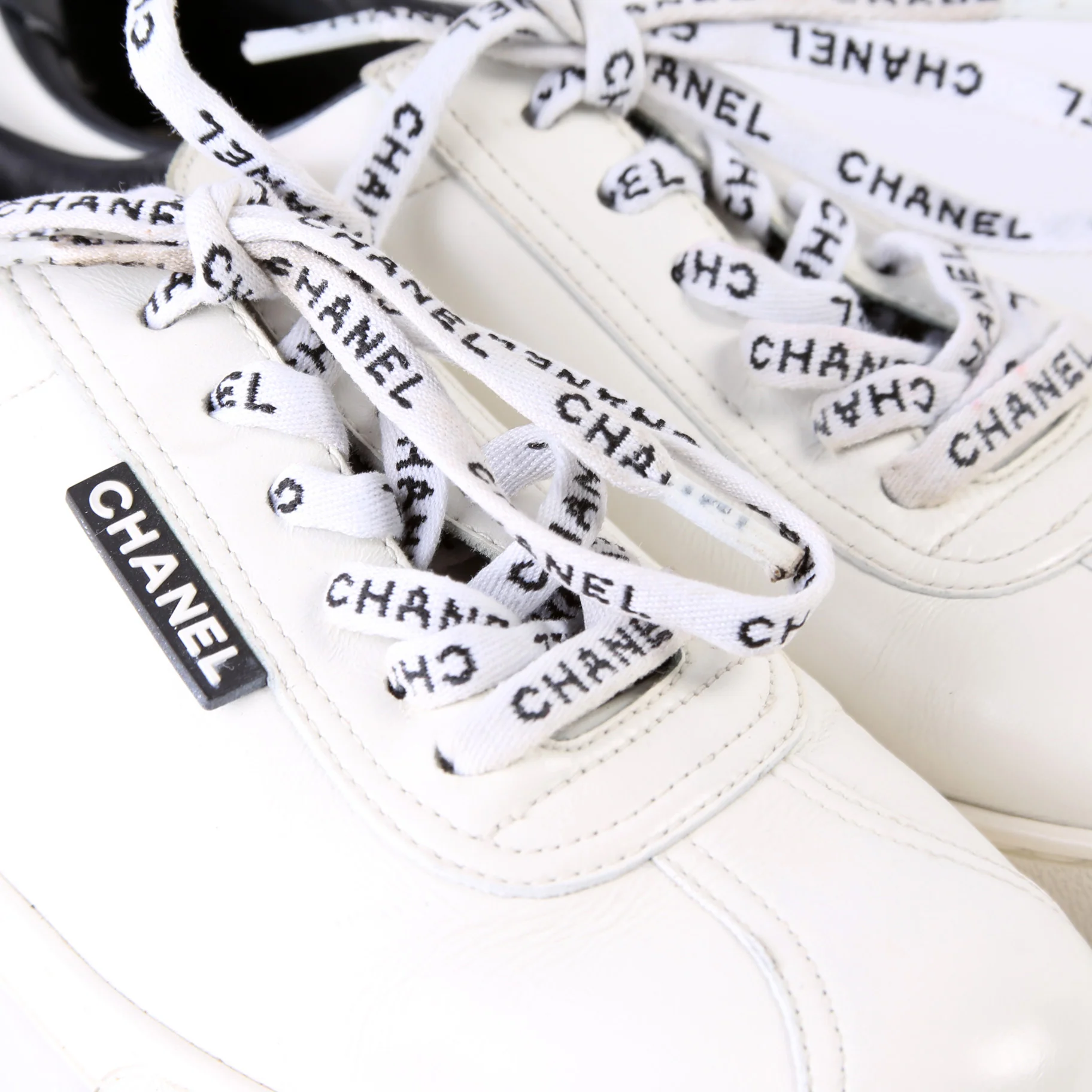 CC Logo Leather Sneakers Size 36.5 - Image 10