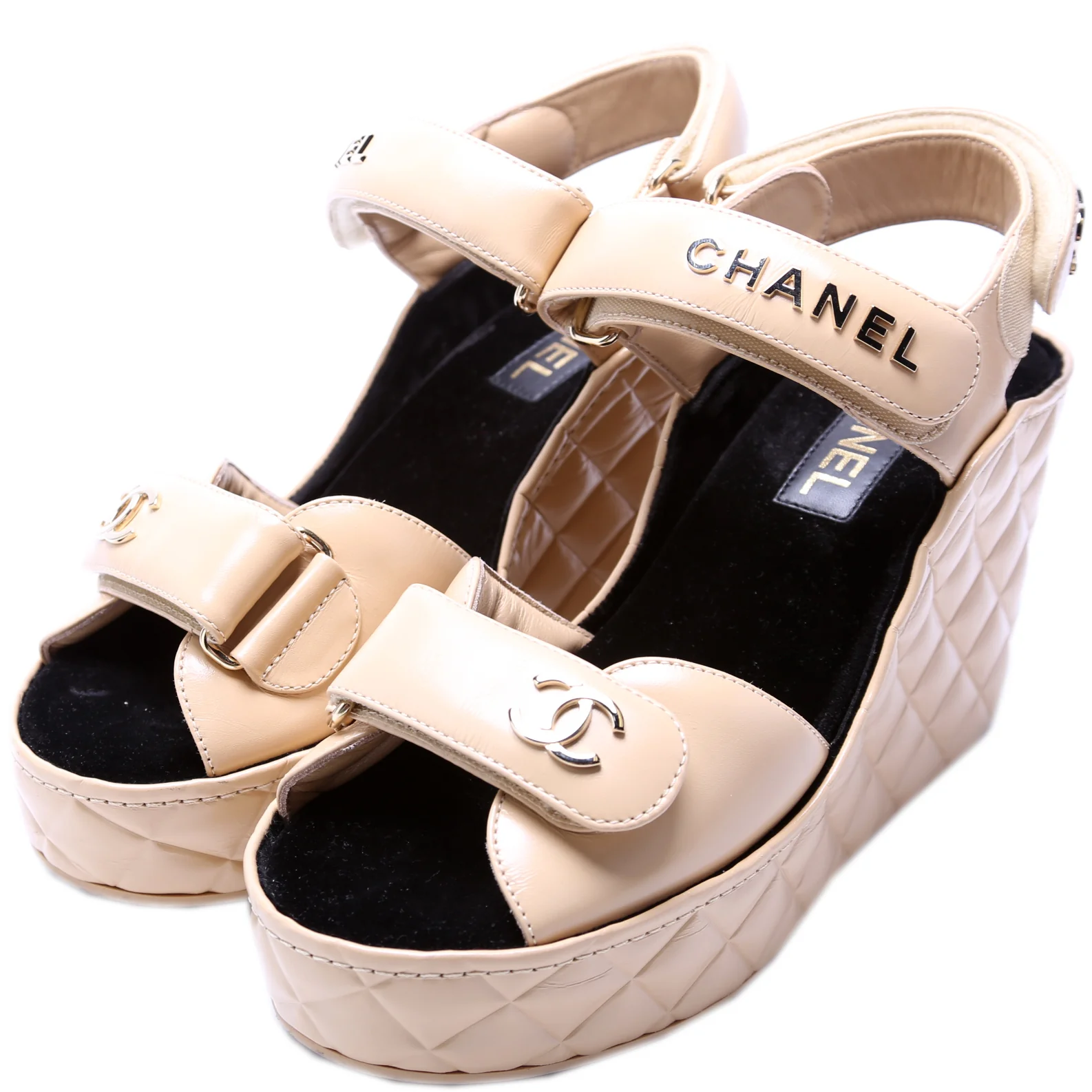 CC Logo Quilted Wedge Sandals Size 39