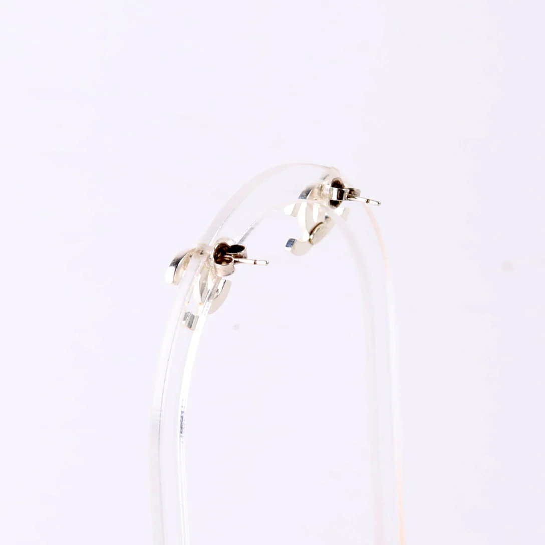 CC Logo Small Stud Earrings Silver - Image 3