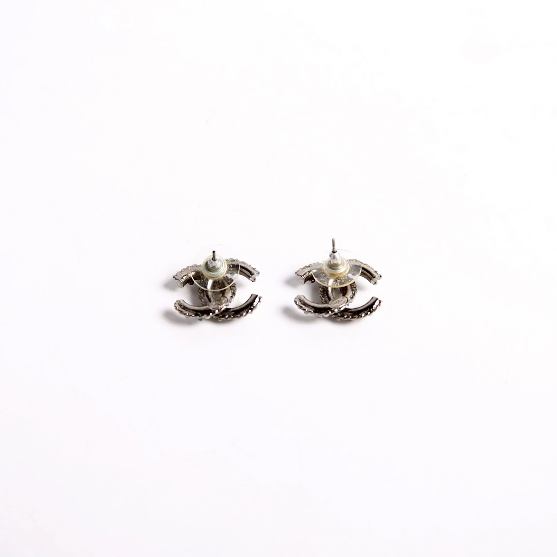 CC Pearl/Enamel Studs - Image 3