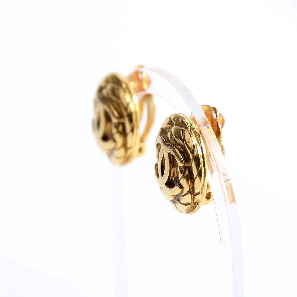 CC Quilted Clip-On Vintage Earrings Gold - Image 2