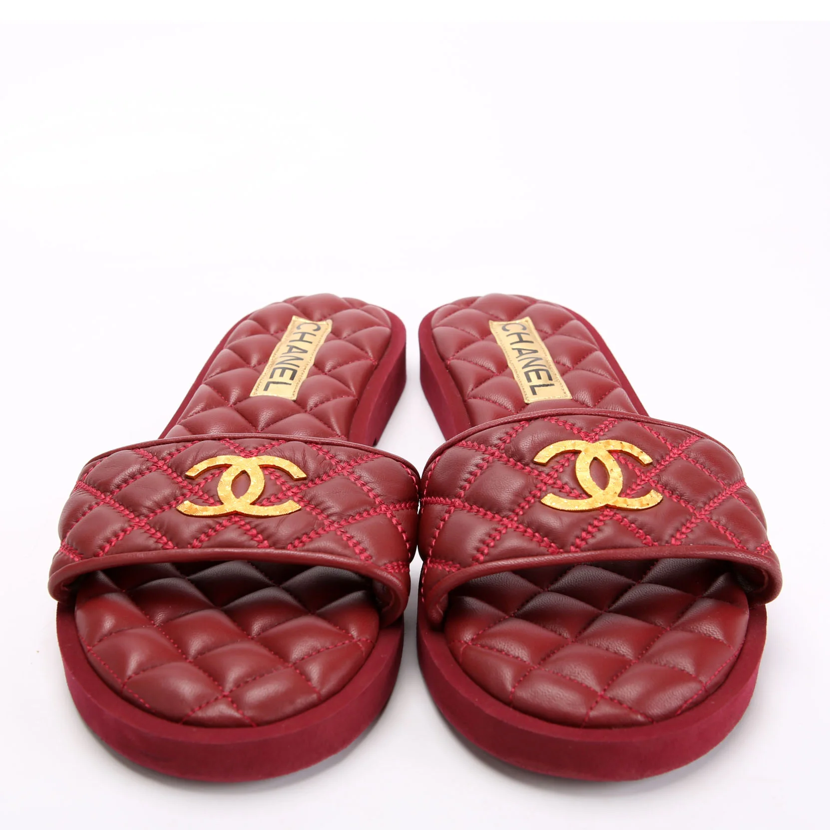 CC Quilted Flap Sandals Size 39.5 Burgundy/Gold - Image 2