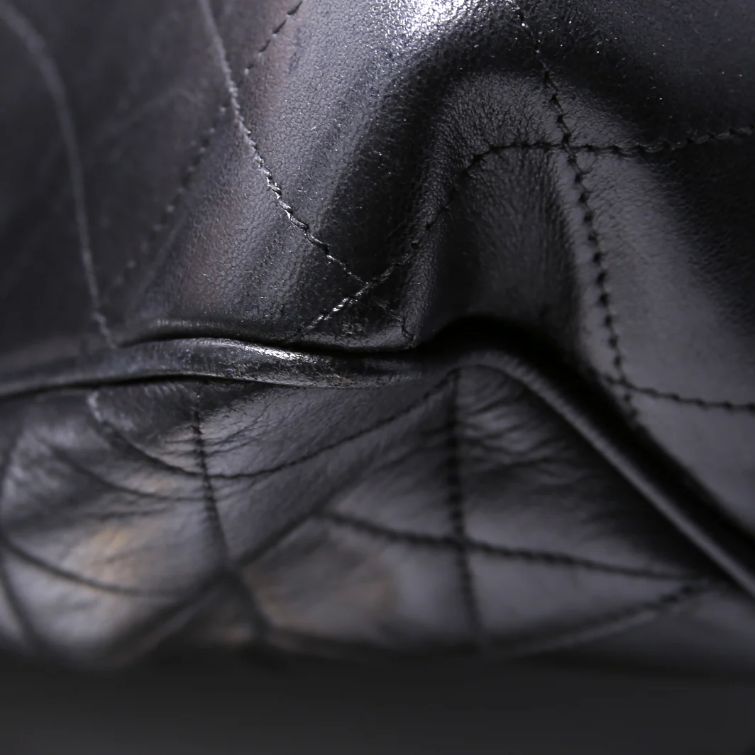 CC Quilted Lambskin Chain Shopper Vintage 1M Black - Image 17