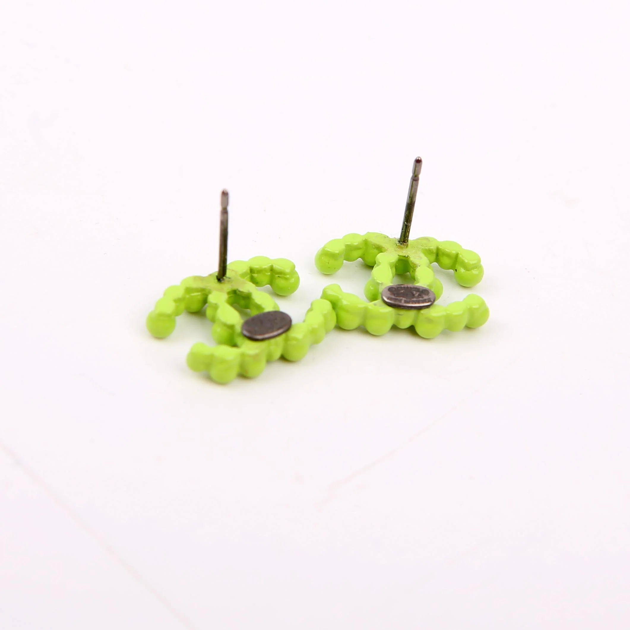 CC Resin Bead Earrings Green - Image 4